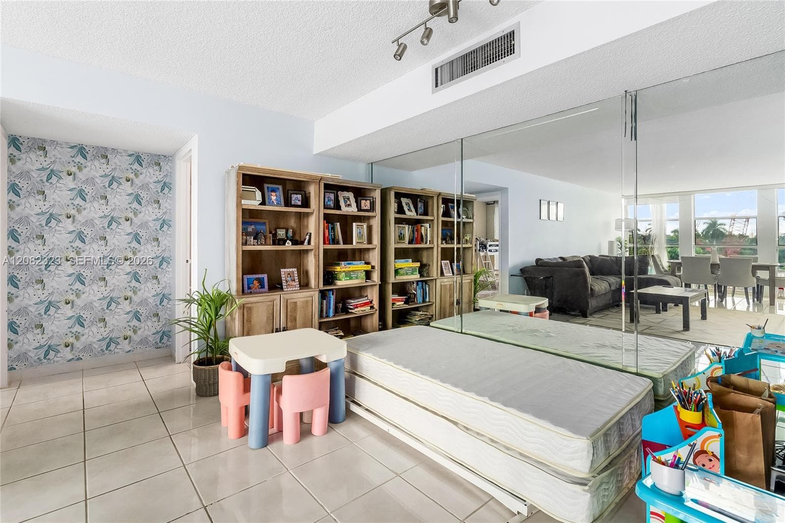 DESOTO PARK CONDO · #304 in Hallandale Beach - Photo 20