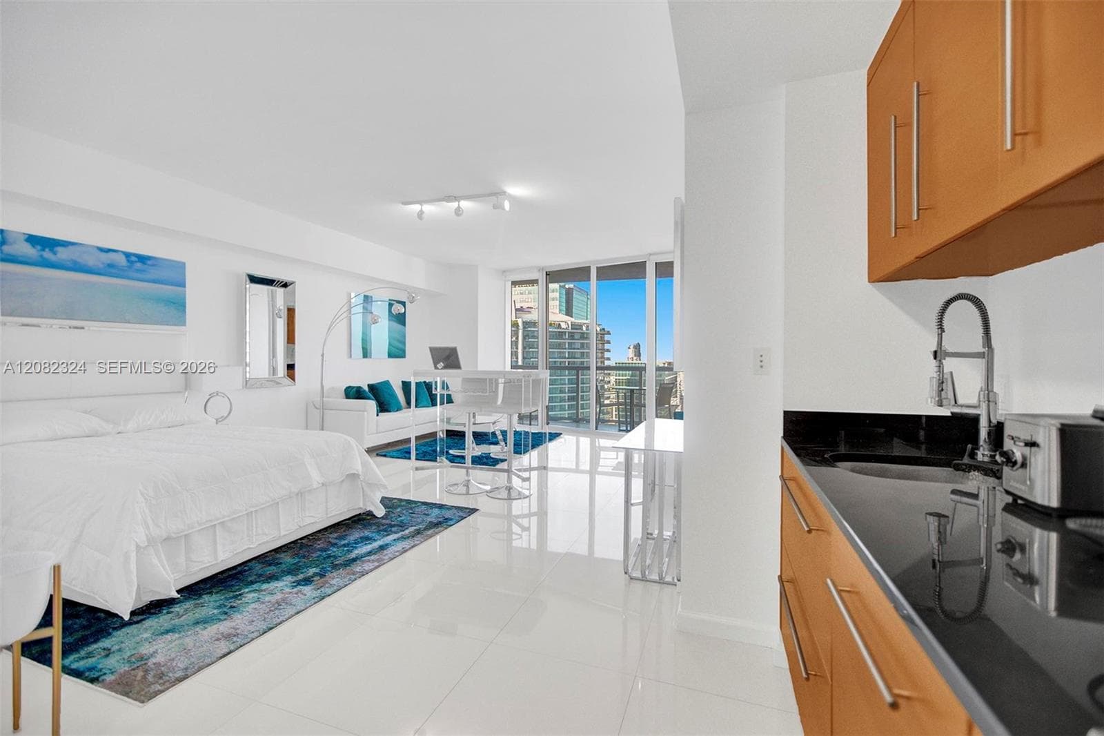 Icon Brickell I · #5010 in Miami - Photo 6