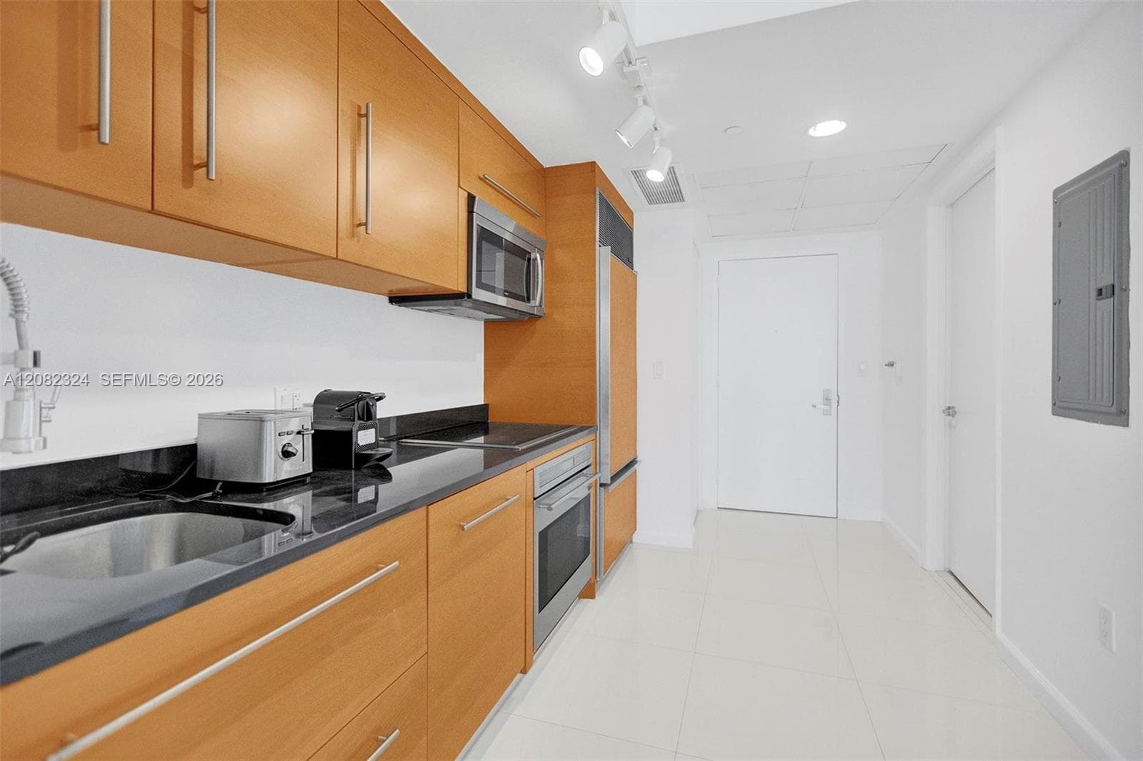 Icon Brickell I · #5010 in Miami - Photo 16
