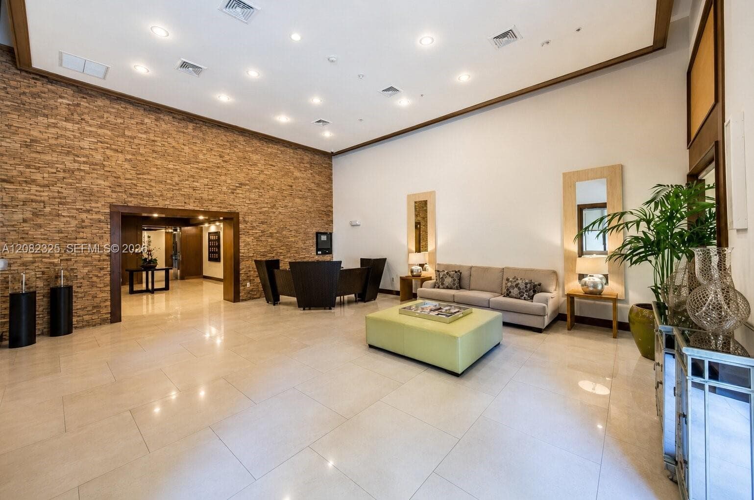 KEYSTONE VILLAS II CONDO · #714 in Miami - Photo 11