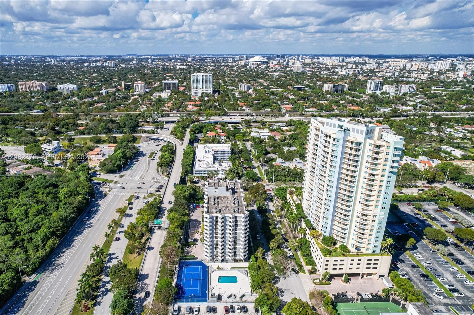 BRICKELL PARK CONDO · #201 in Miami - Photo 24