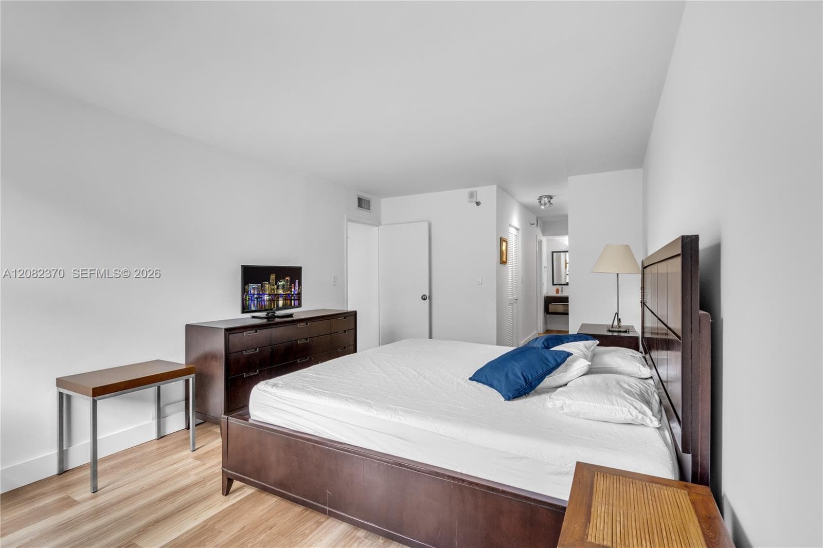 BRICKELL PARK CONDO · #201 in Miami - Photo 14