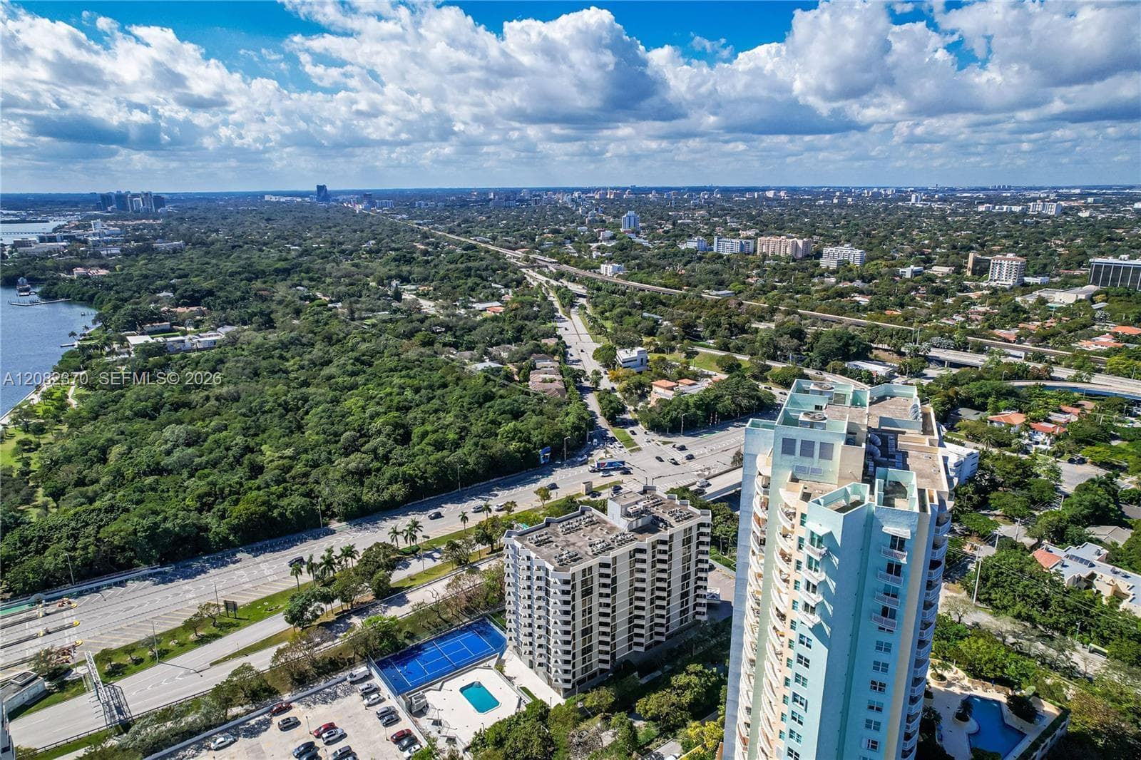 BRICKELL PARK CONDO · #201 in Miami - Photo 25