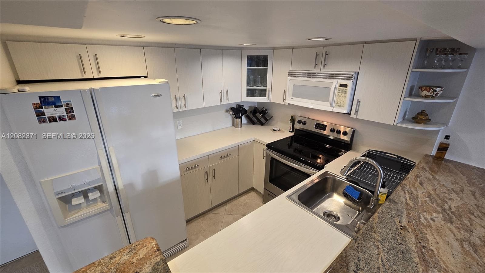 THE PRESIDENTIAL CONDO · #503 in Miami Beach - Photo 6
