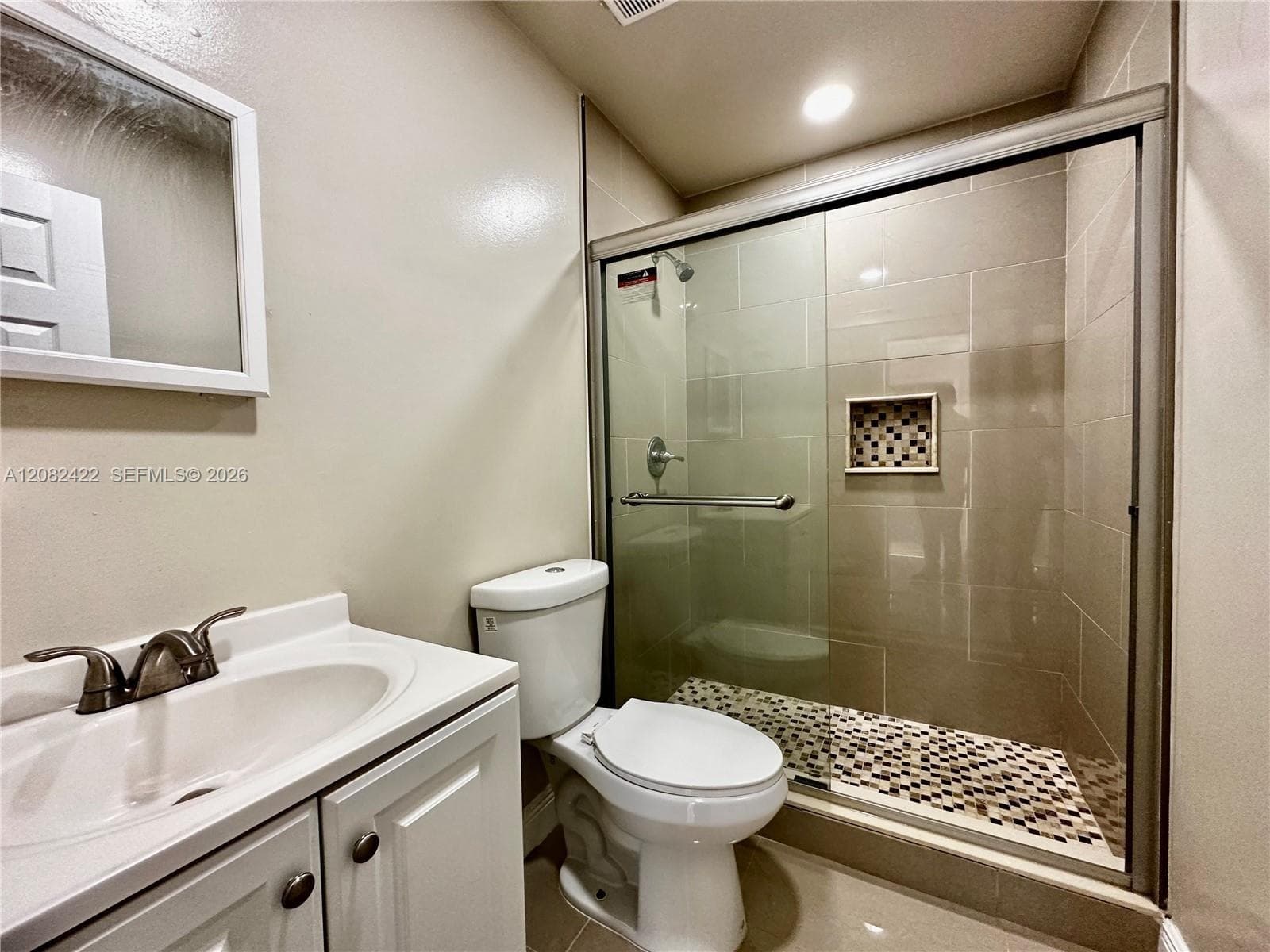 18155 SW 105th Ave photo 8