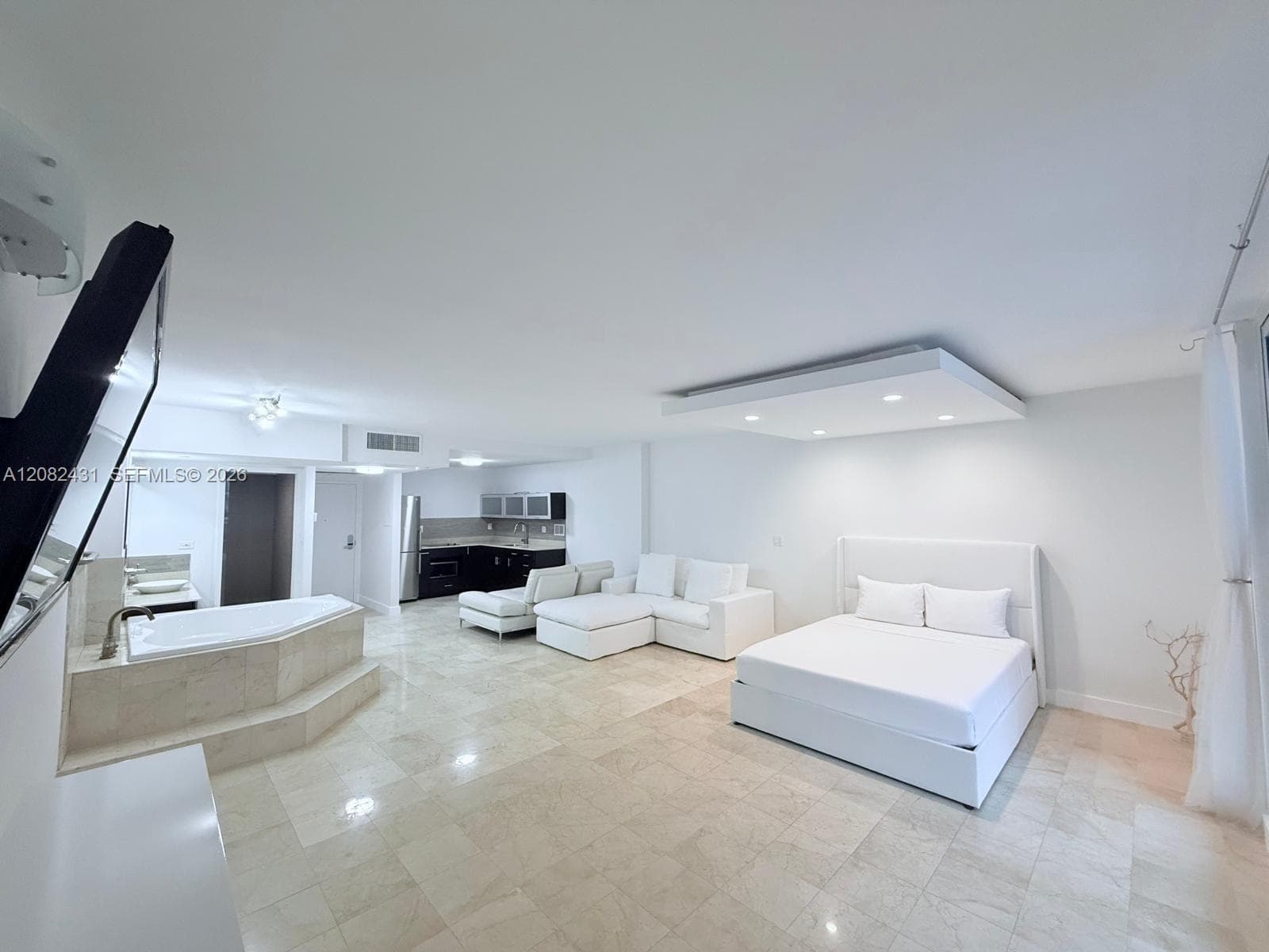 Roney Palace · #621 in Miami Beach - Photo 2