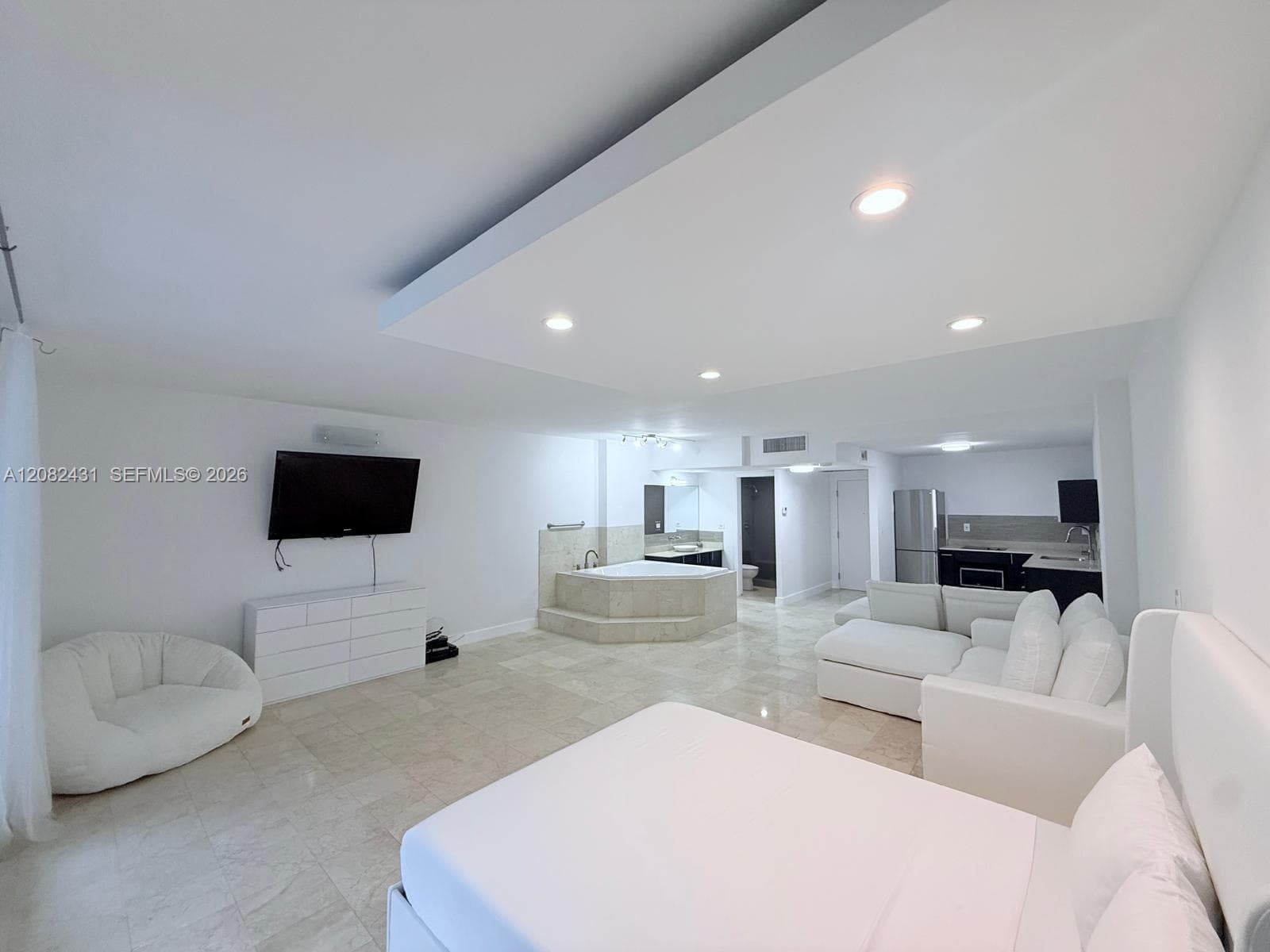 Roney Palace · #621 in Miami Beach - Photo 26