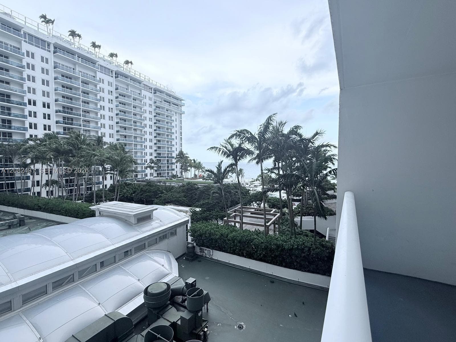 Roney Palace · #621 in Miami Beach - Photo 20