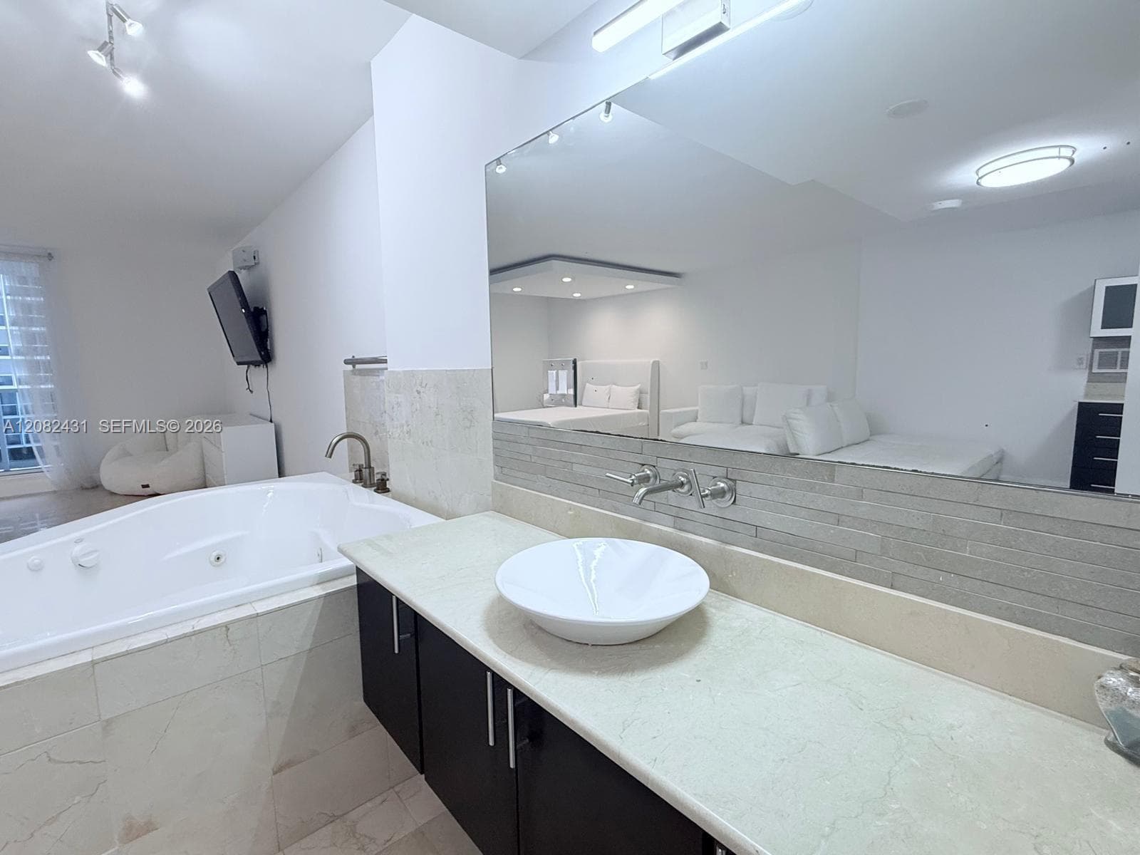 Roney Palace · #621 in Miami Beach - Photo 21