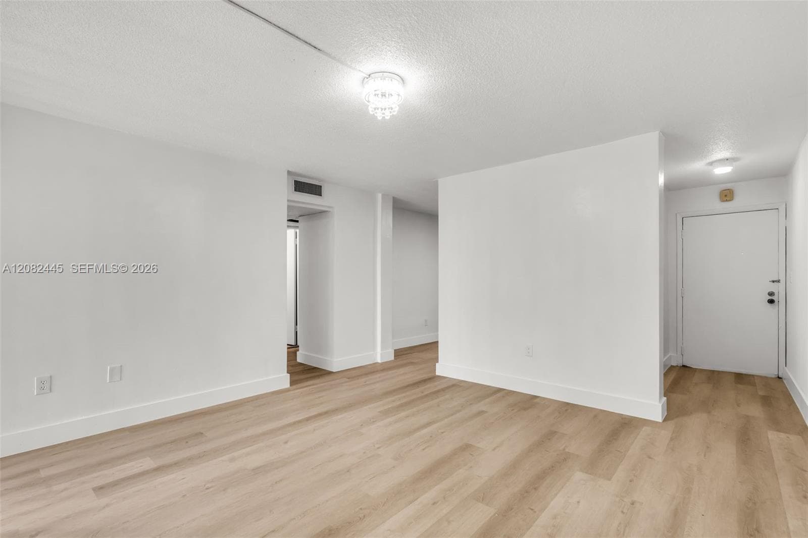 GROVE GARDENS CONDO · #5113 in Miami - Photo 6
