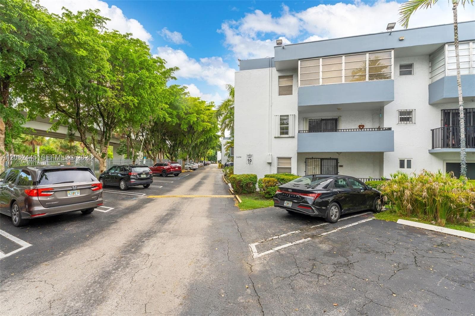 GROVE GARDENS CONDO · #5113 in Miami - Photo 13