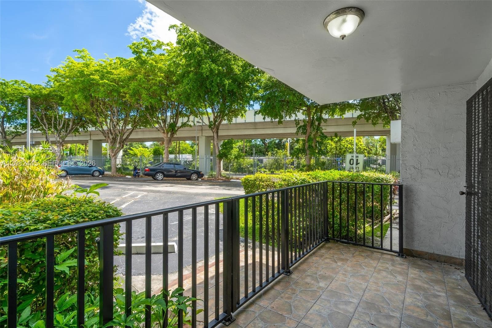 GROVE GARDENS CONDO · #5113 in Miami - Photo 16