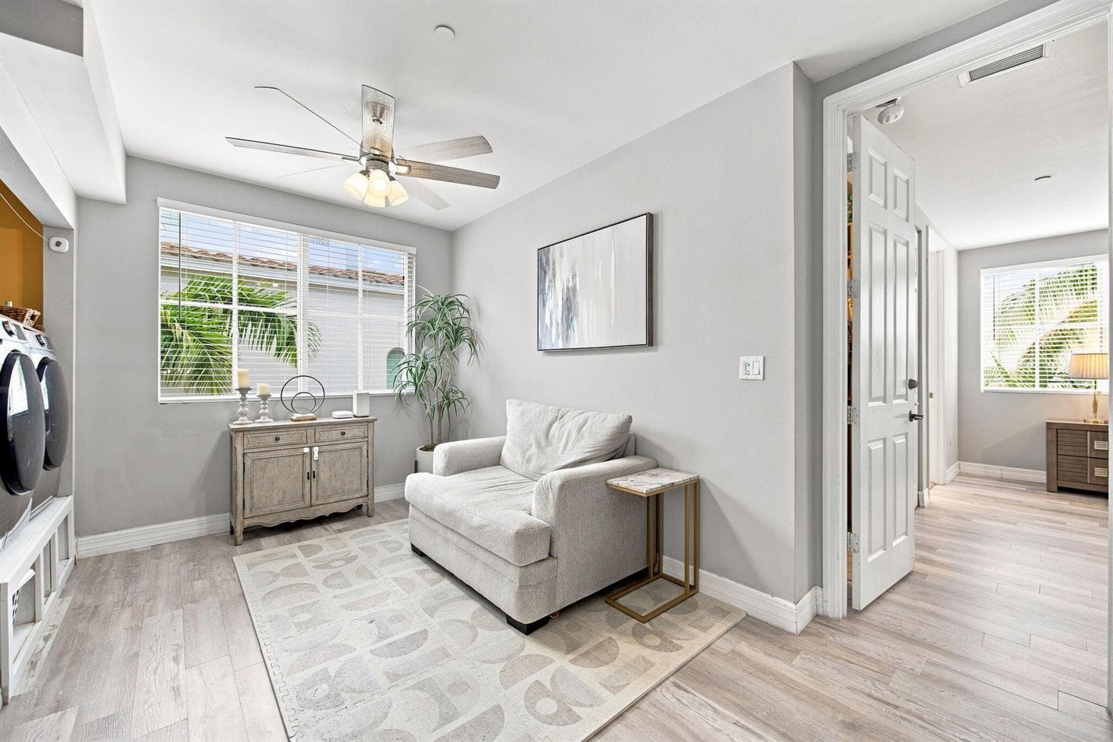 20-web-or-mls-633-ne-11th-ave-2
