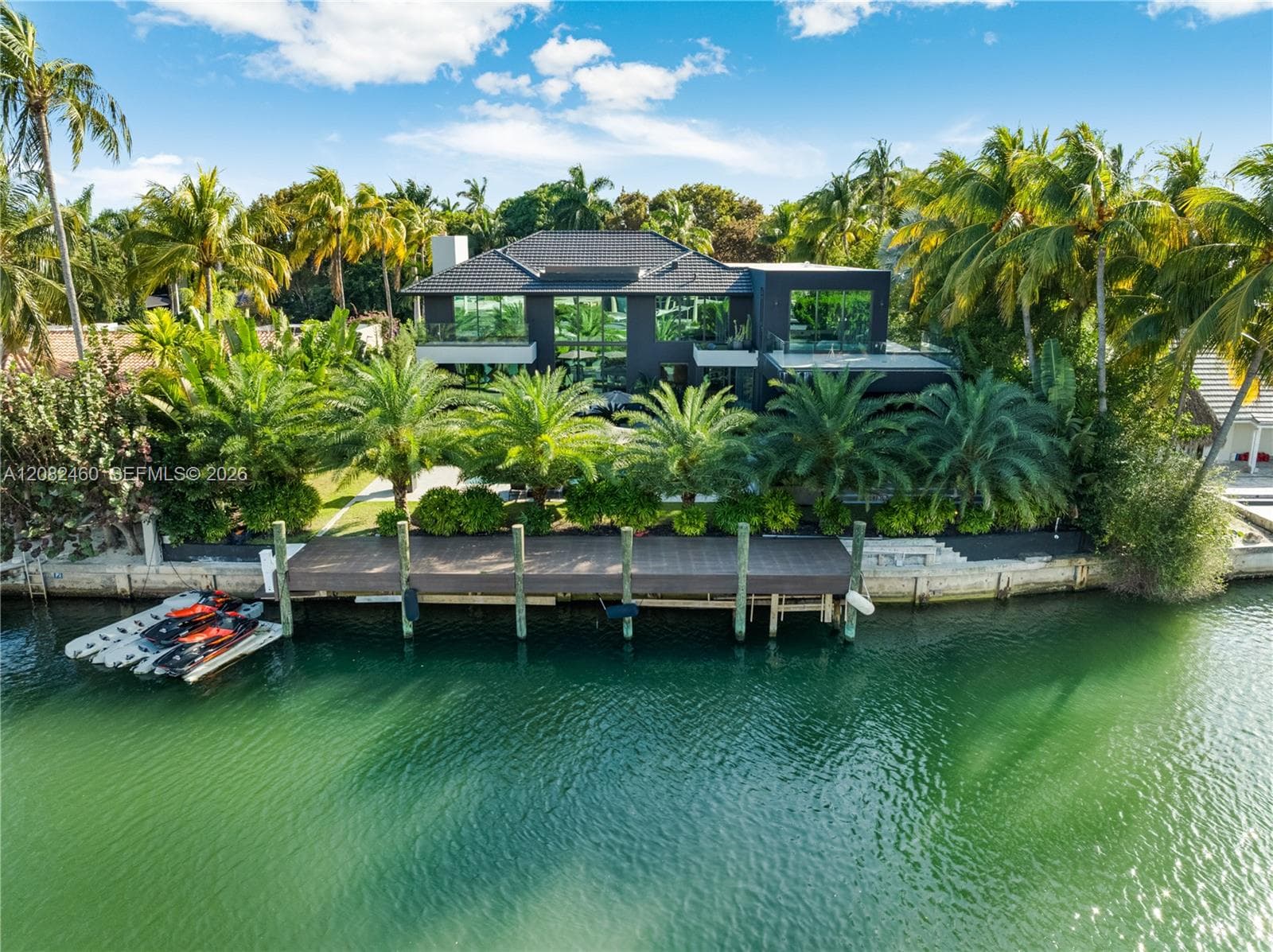 131 Cape Florida Dr photo 36