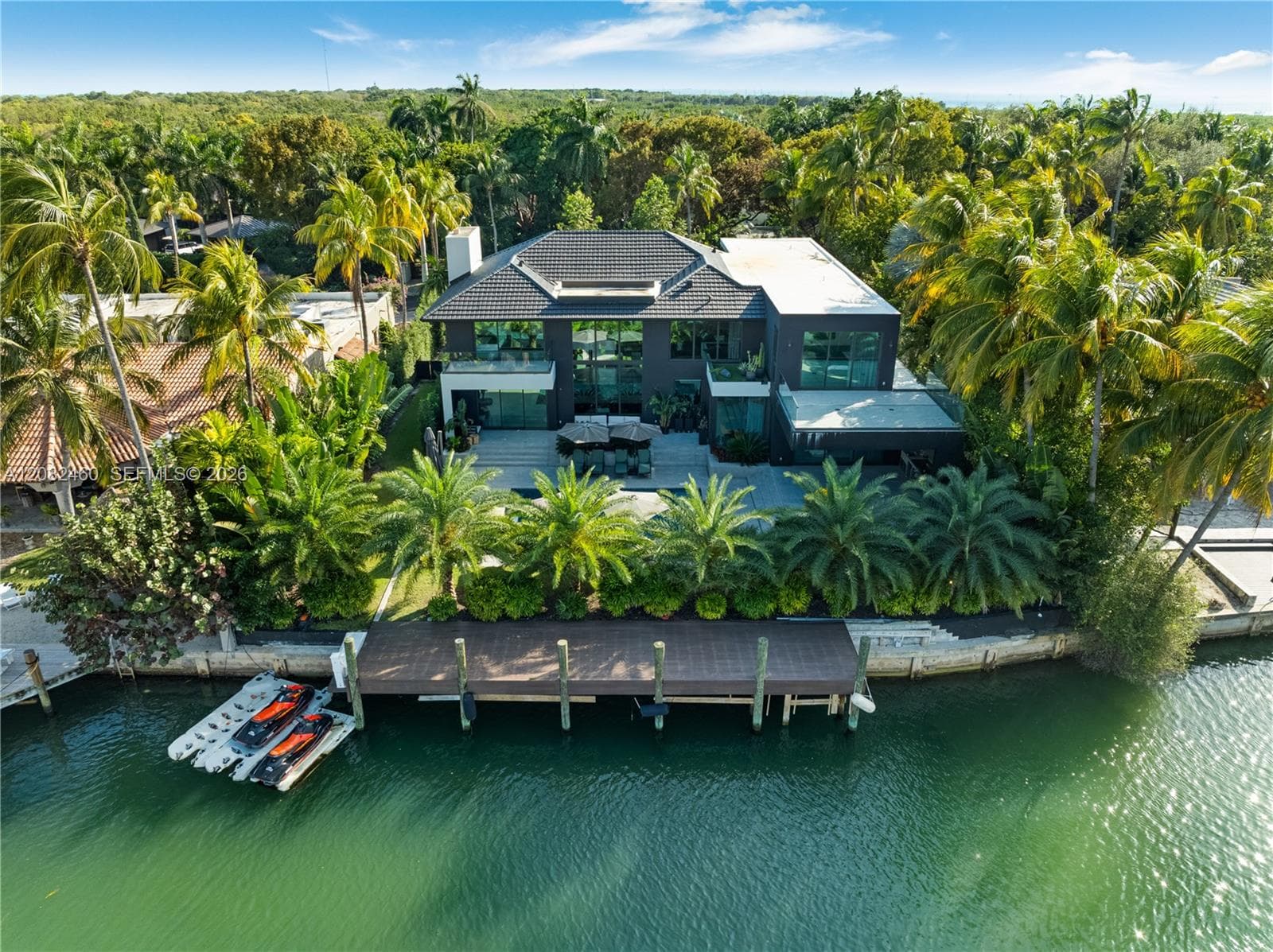 131 Cape Florida Dr photo 45