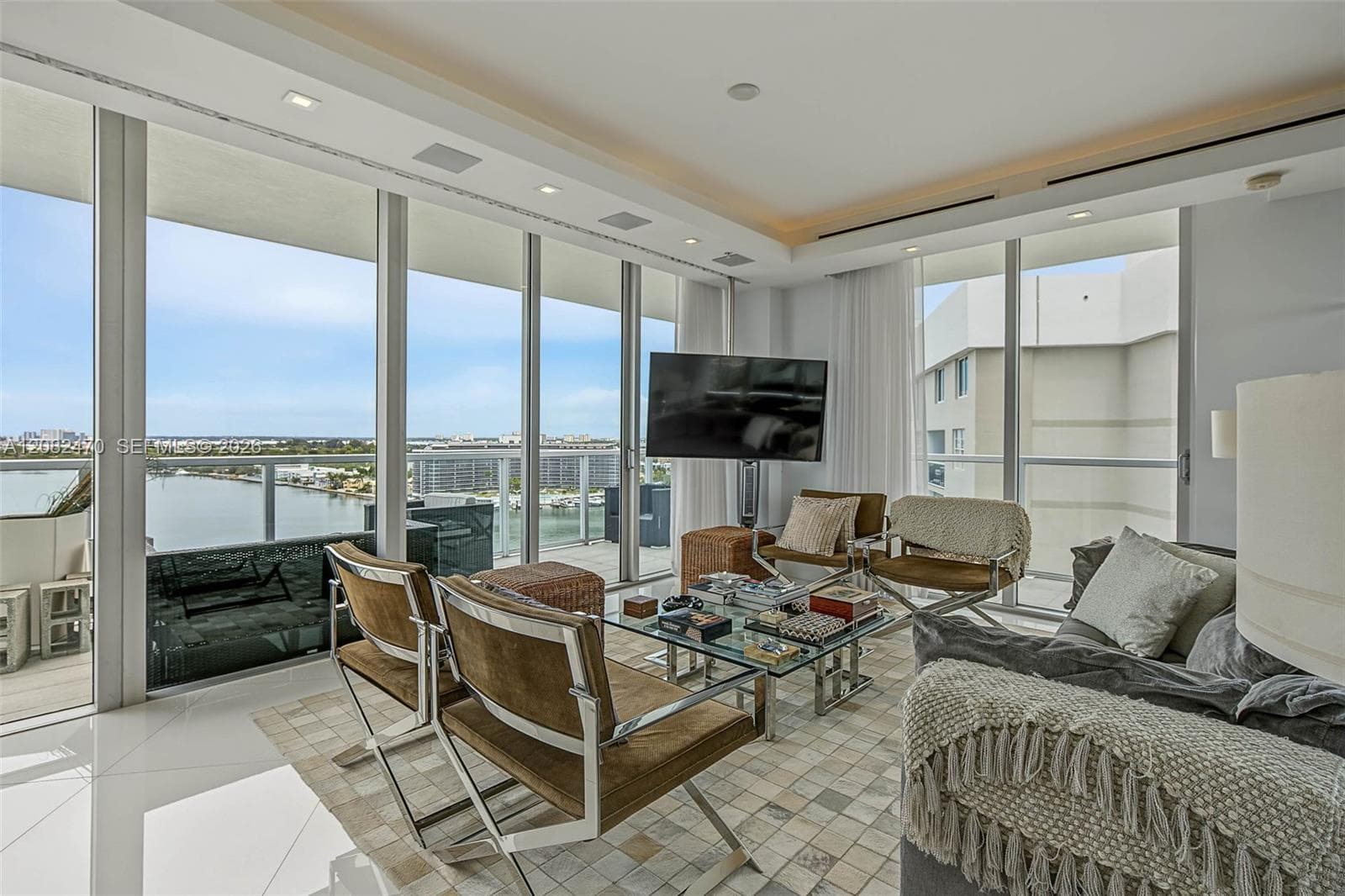 EDEN HOUSE CONDO · #PH8 in Miami Beach - Photo 3