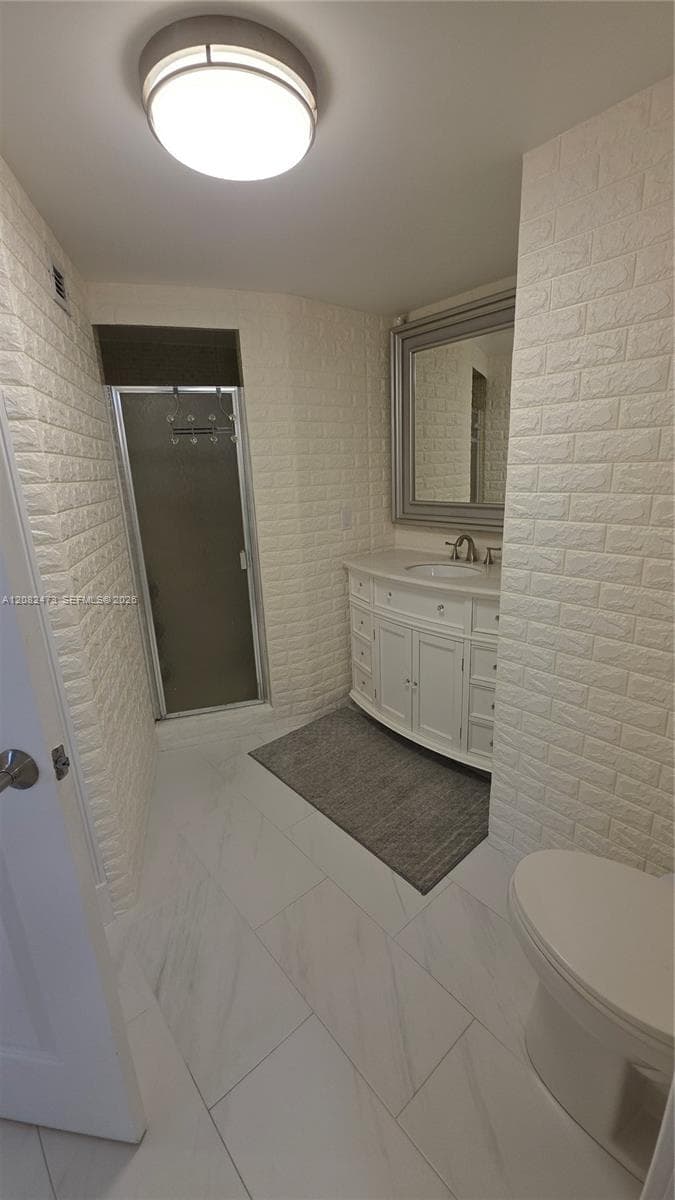 BUCKLEY TOWERS CONDO - EA · #425W in Miami - Photo 17