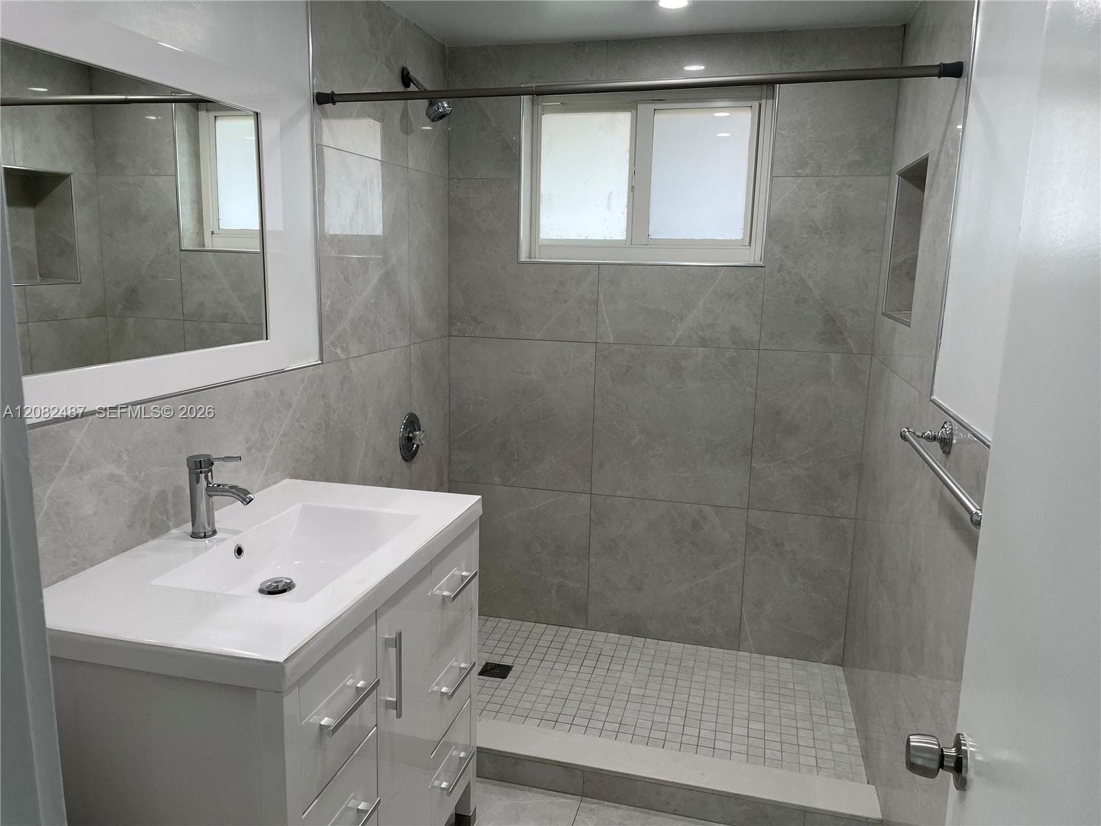8640 SW 125th Ter photo 12
