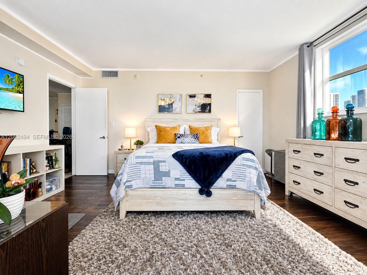 RESIDENCES ON HOLLYWOOD B · #1127 in Hollywood - Photo 10