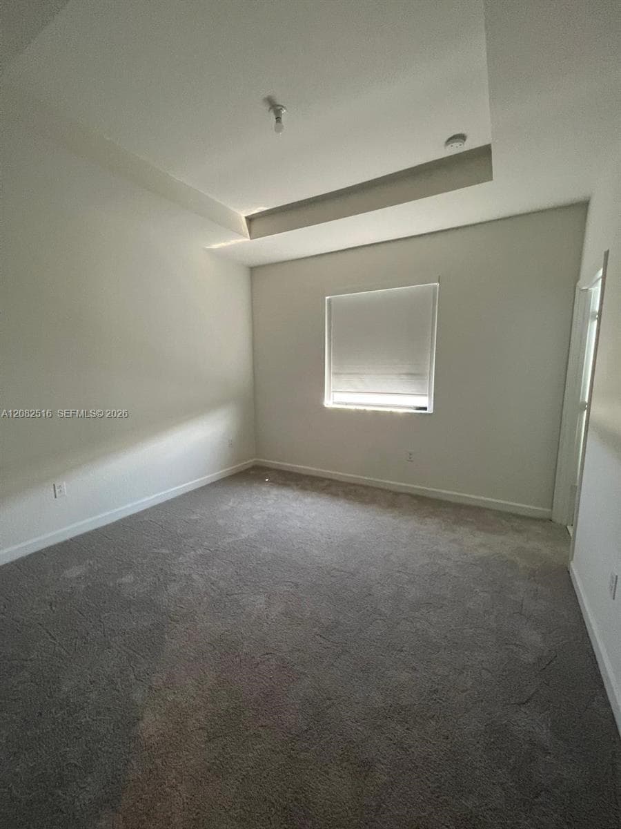 12908 SW 233rd Ter photo 2