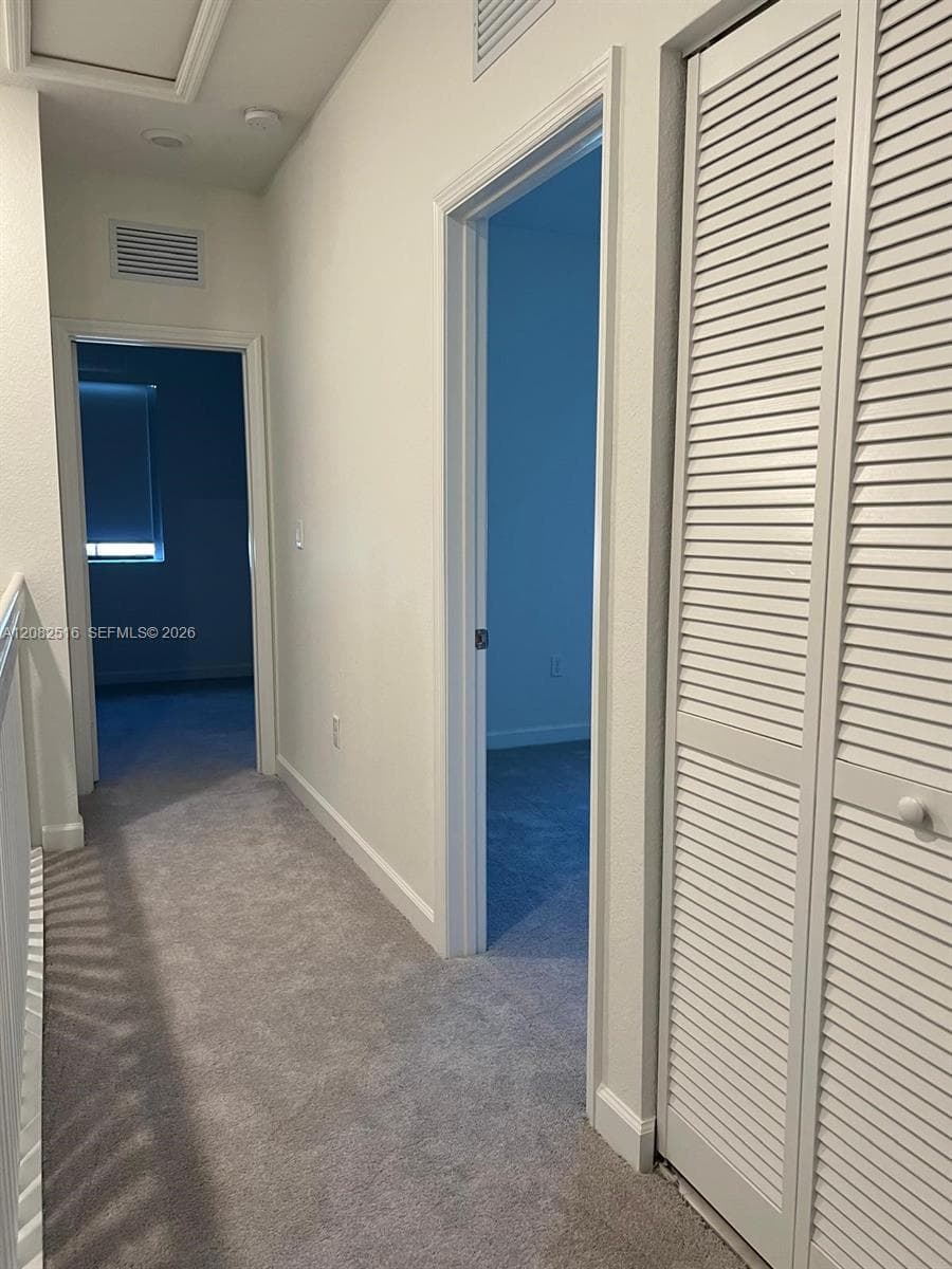 12908 SW 233rd Ter photo 3