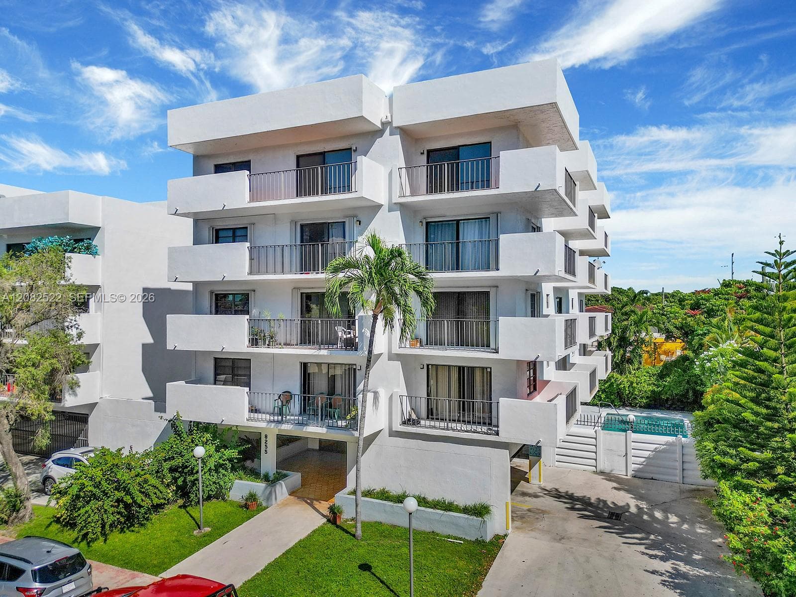 ABBOTT BY THE SEA CONDO · #406 in Miami Beach - Photo 1