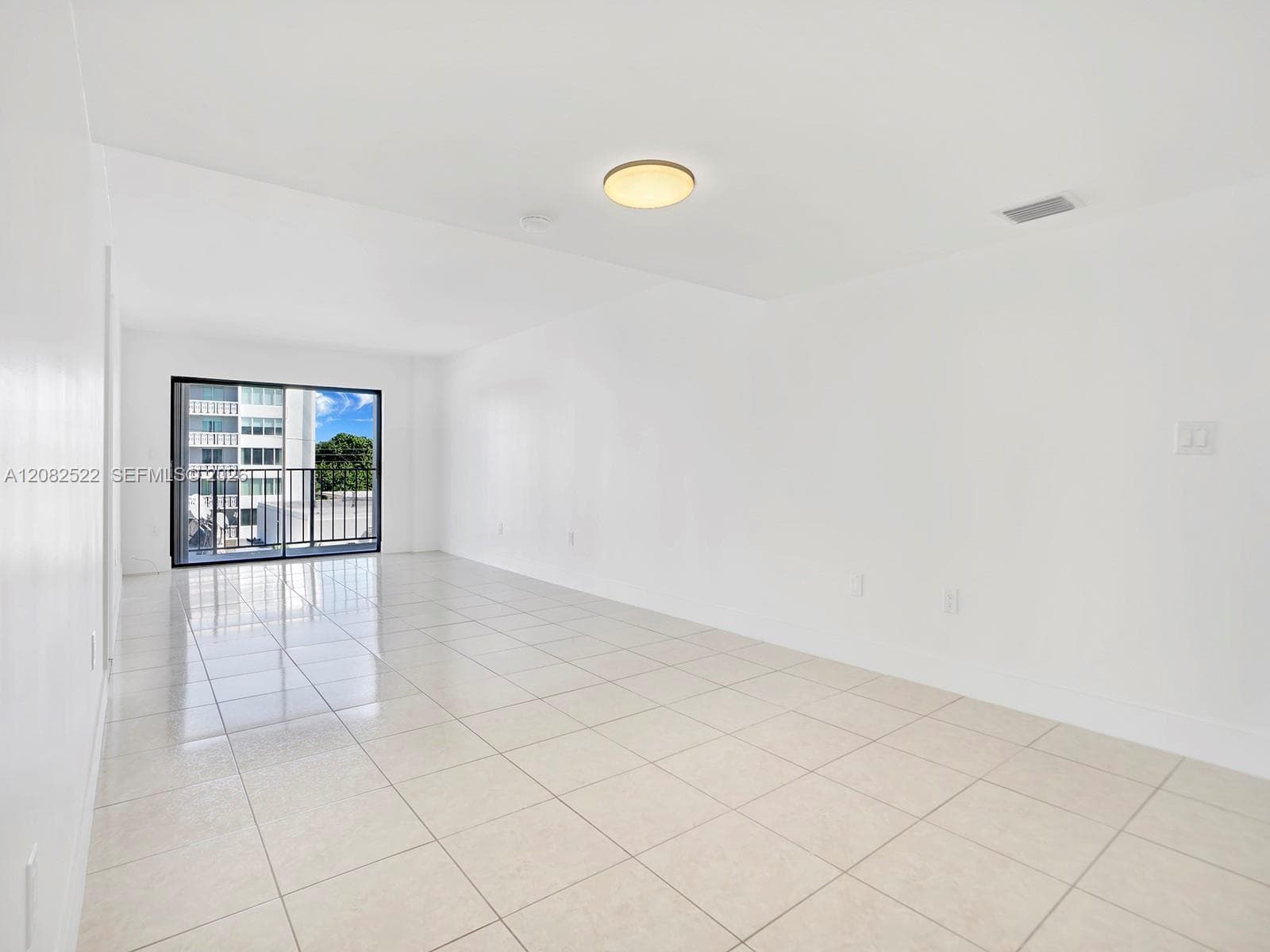 ABBOTT BY THE SEA CONDO · #406 in Miami Beach - Photo 10