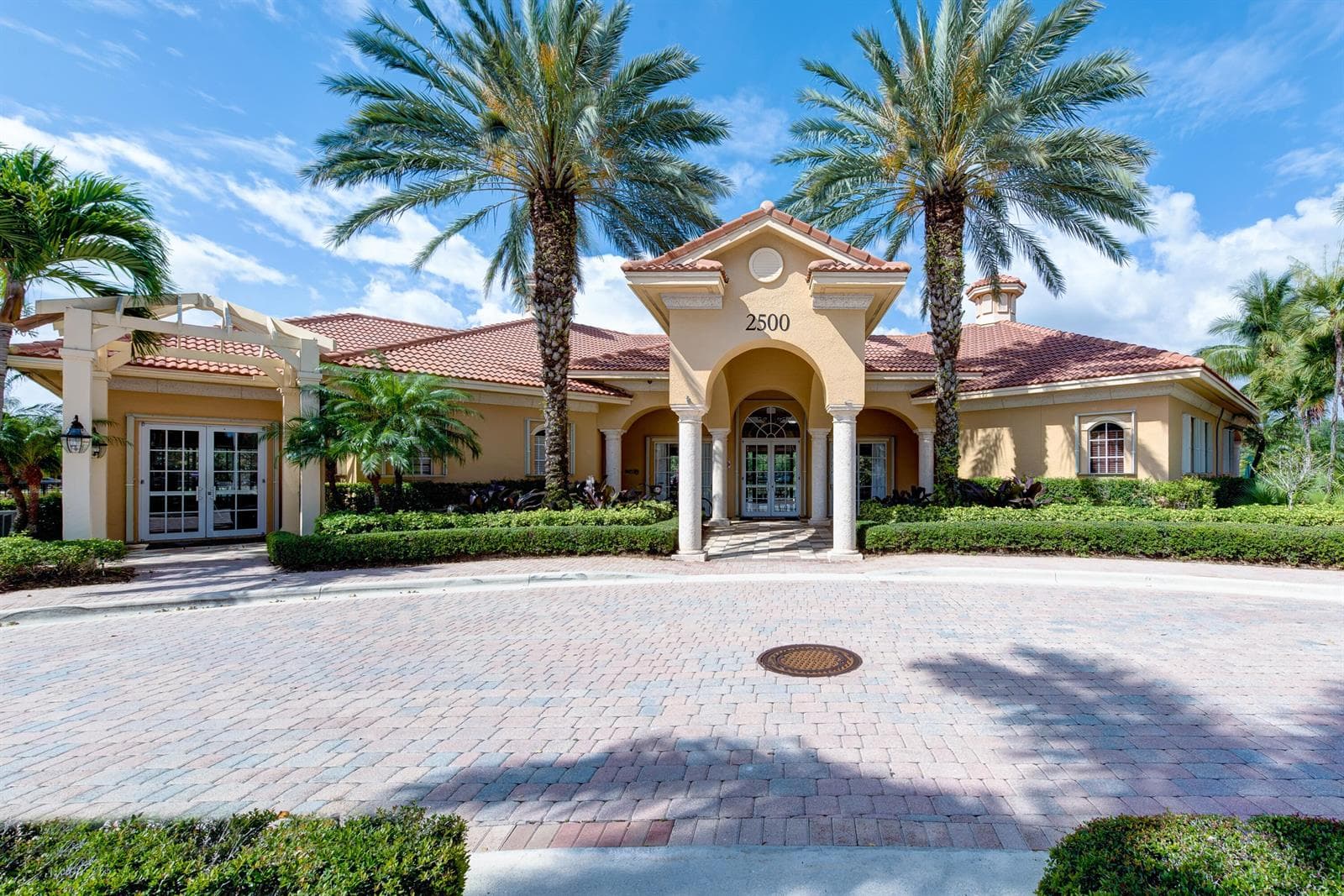 Valencia-Gardens, Palm Beach Gardens-MKH