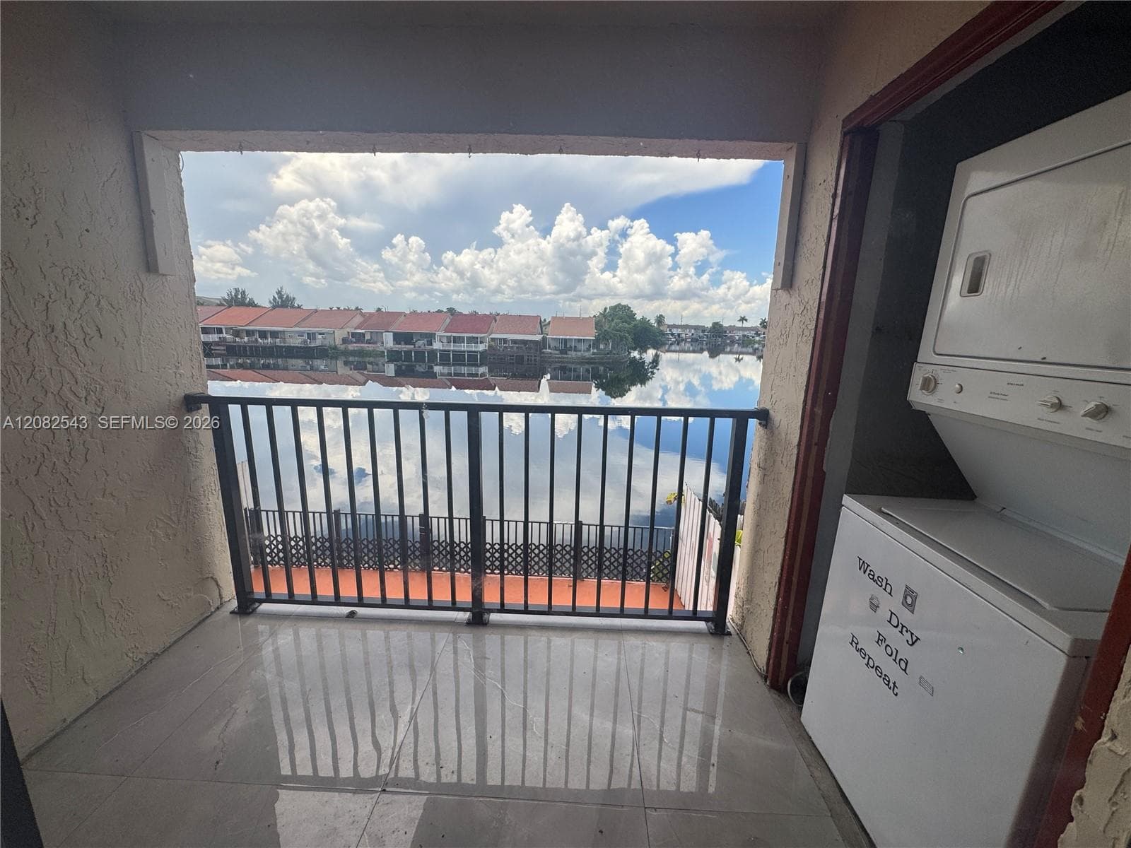 VISTA ALEGRE TOWNHOMES CO · #210 in Hialeah - Photo 7