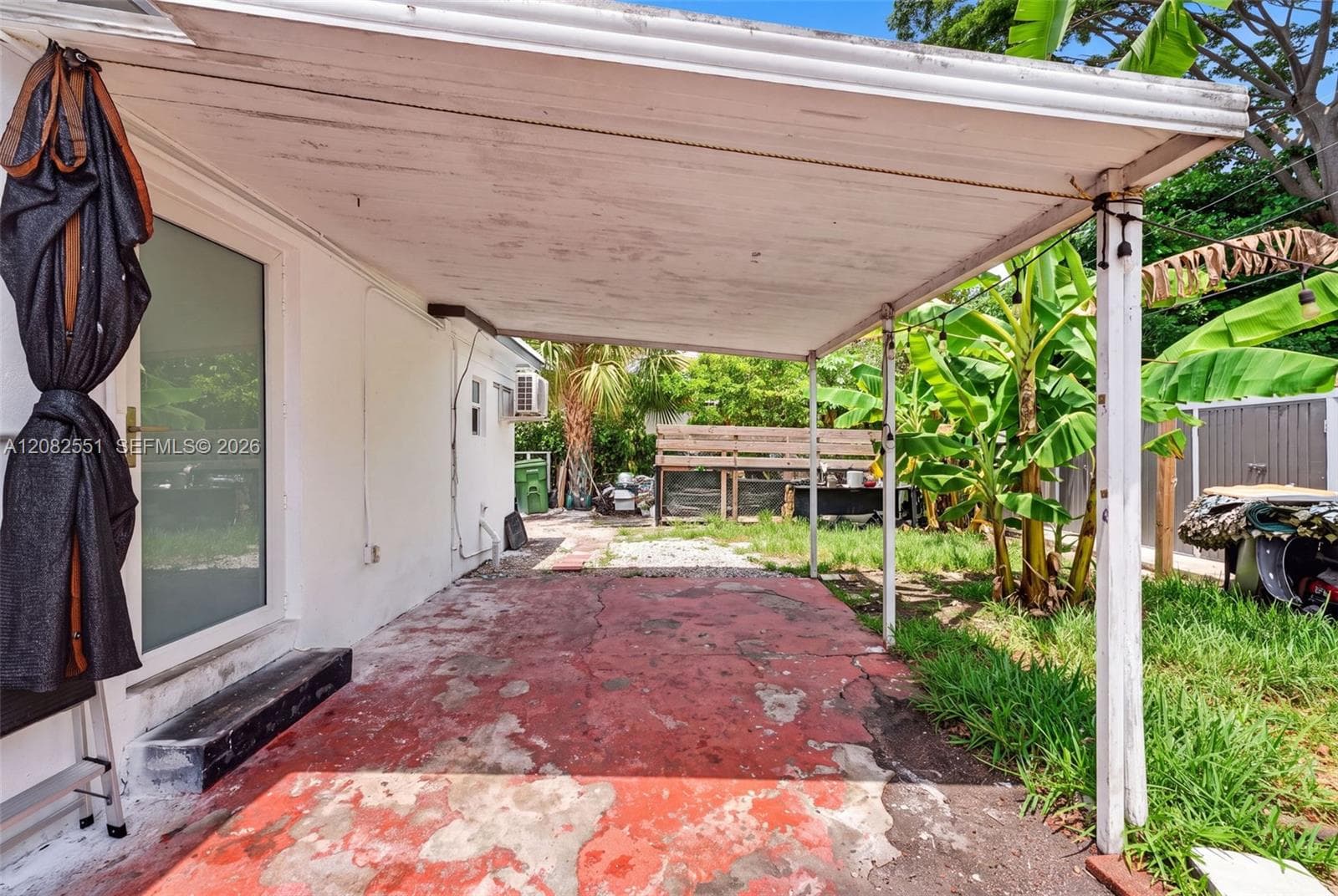 1541 SW 32nd Ct photo 6