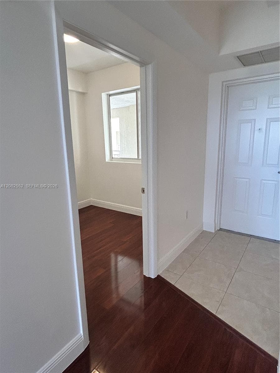 DOWNTOWN DADELAND CONDO N · #605 in Miami - Photo 22