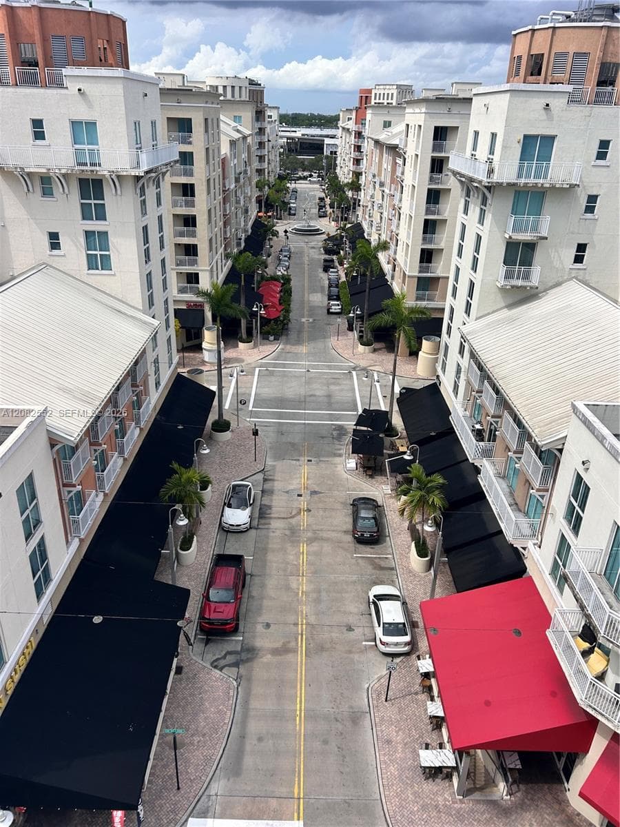 DOWNTOWN DADELAND CONDO N · #605 in Miami - Photo 38