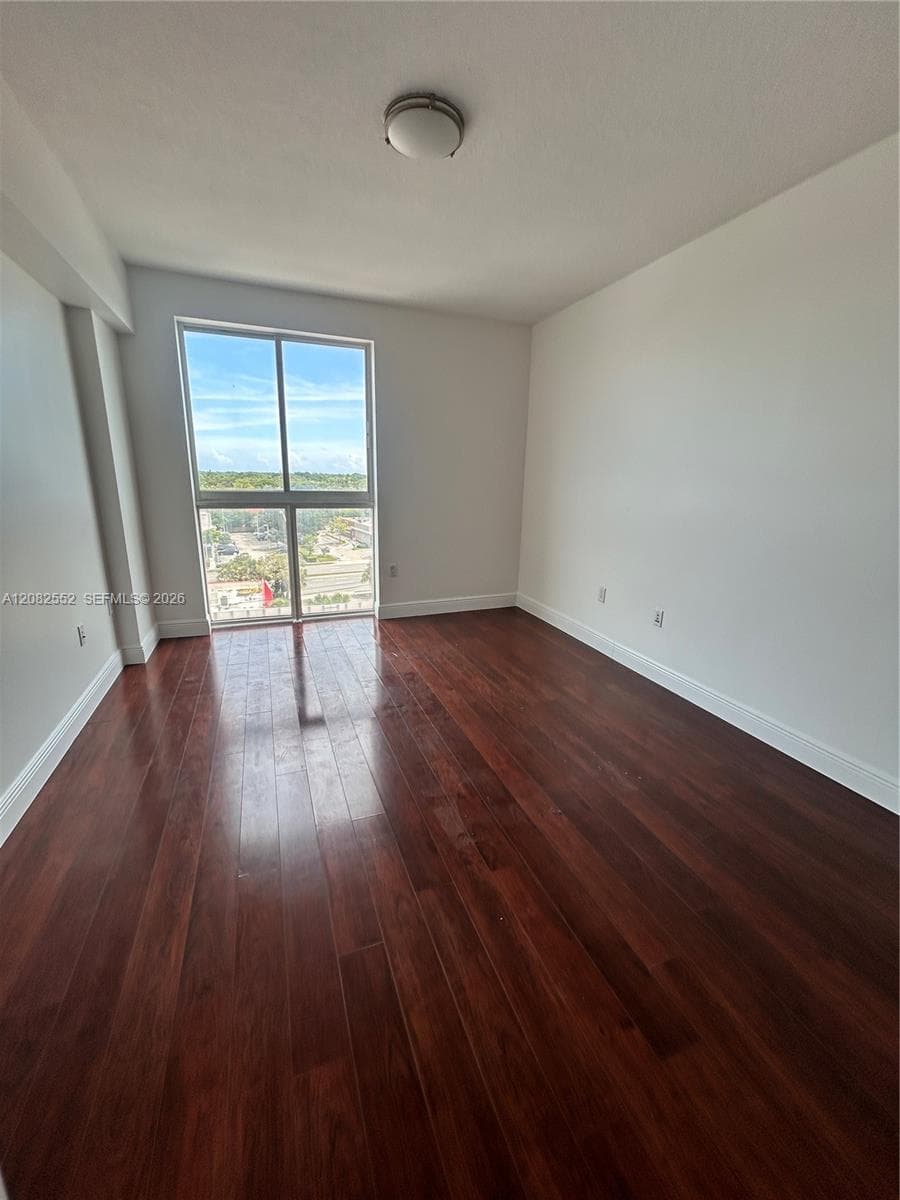 DOWNTOWN DADELAND CONDO N · #605 in Miami - Photo 14