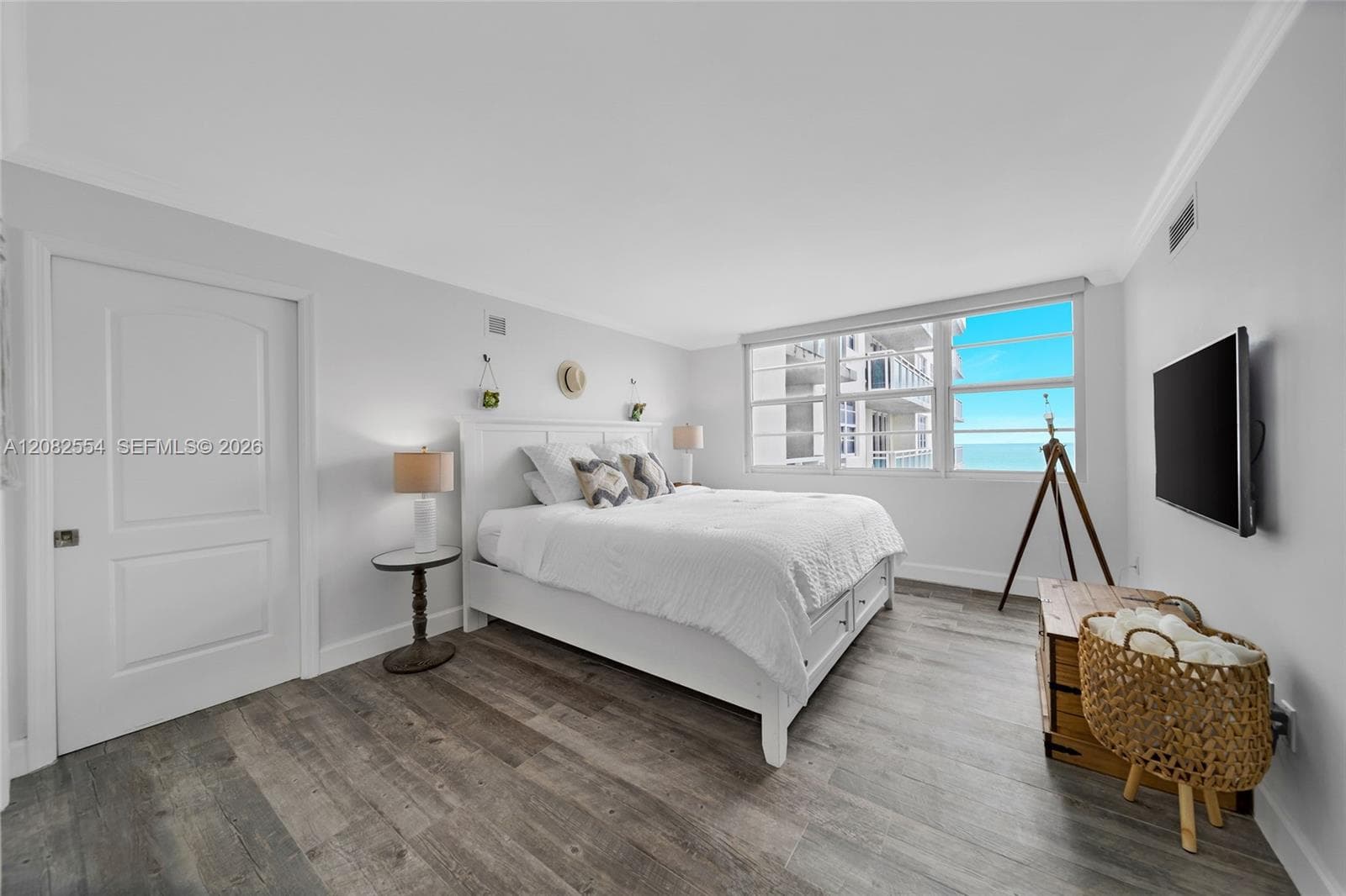 THE COLLINS CONDO · #1409 in Miami Beach - Photo 12