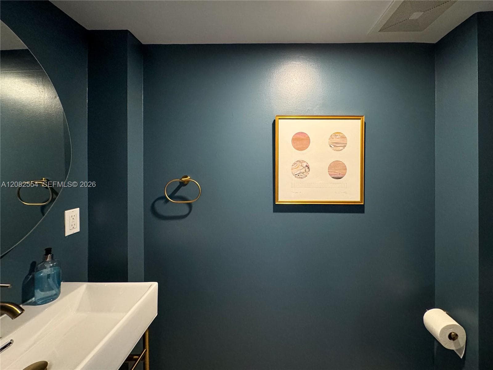 THE COLLINS CONDO · #1409 in Miami Beach - Photo 20