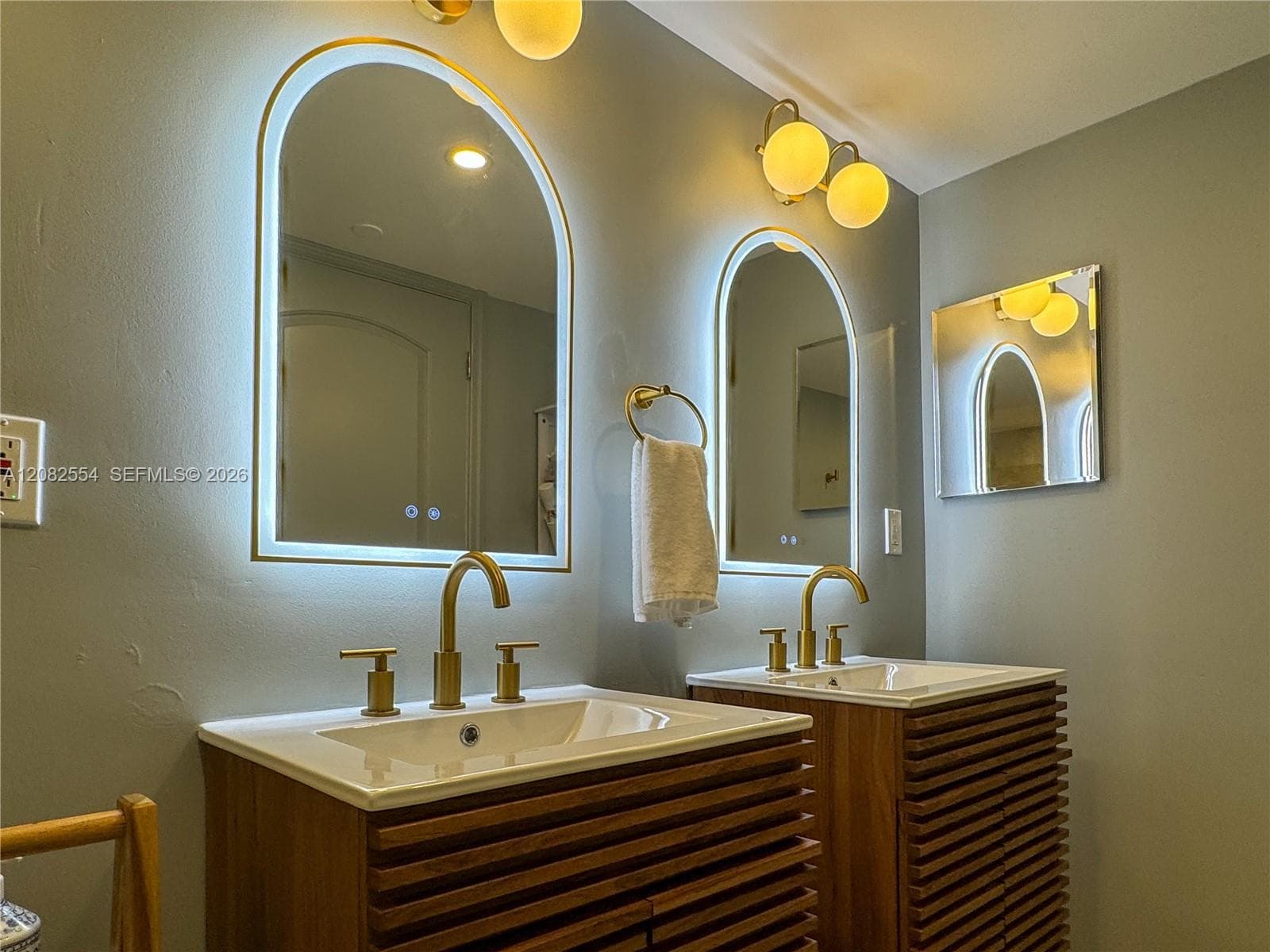 THE COLLINS CONDO · #1409 in Miami Beach - Photo 14