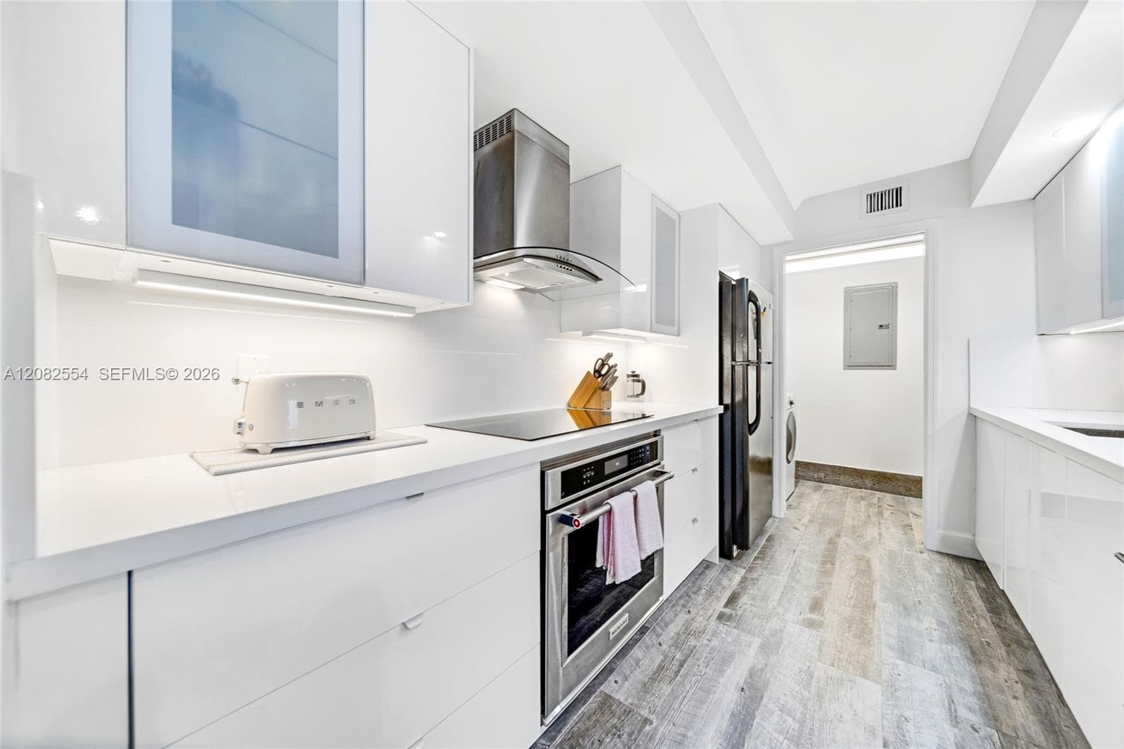 THE COLLINS CONDO · #1409 in Miami Beach - Photo 4