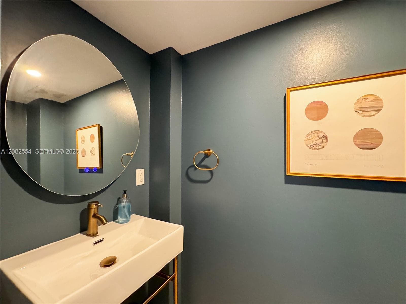 THE COLLINS CONDO · #1409 in Miami Beach - Photo 21