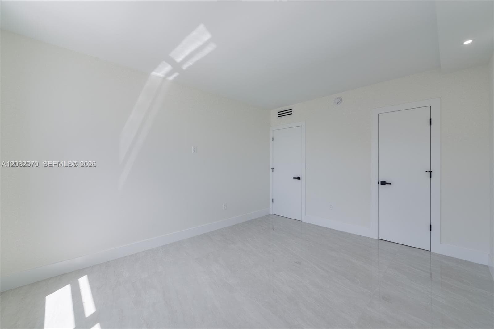 HEMISPHERES · #8Q in Hallandale Beach - Photo 36