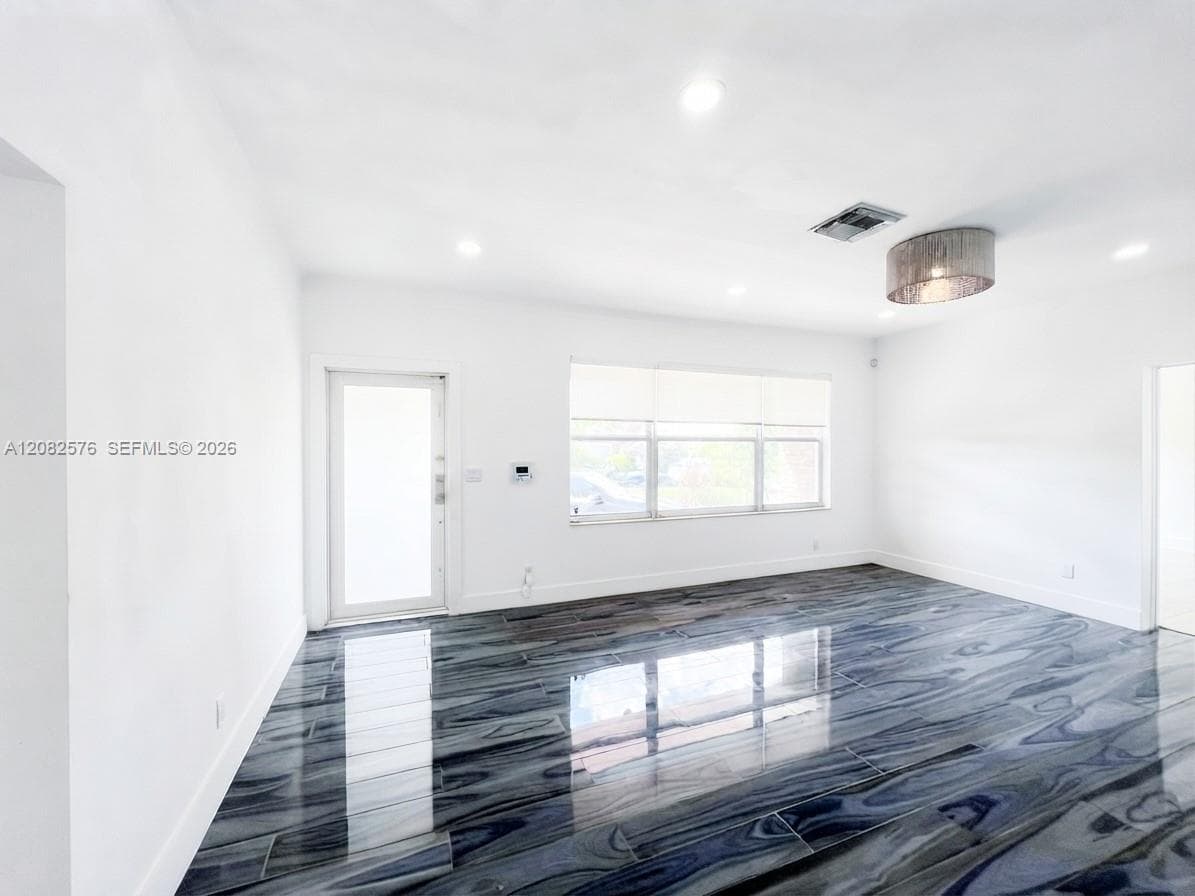 501 90th St #1 photo 3