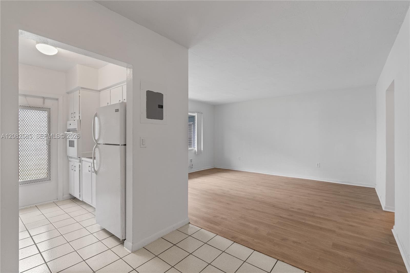 CASA-BISCAYNE CO-OP APTS · #16 in North Miami - Photo 9