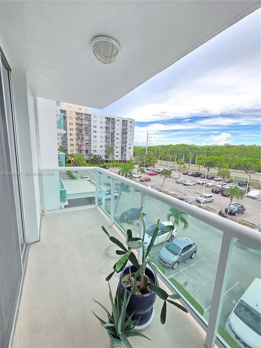 STRATFORD HOUSE CONDO · #402 in North Miami Beach - Photo 23