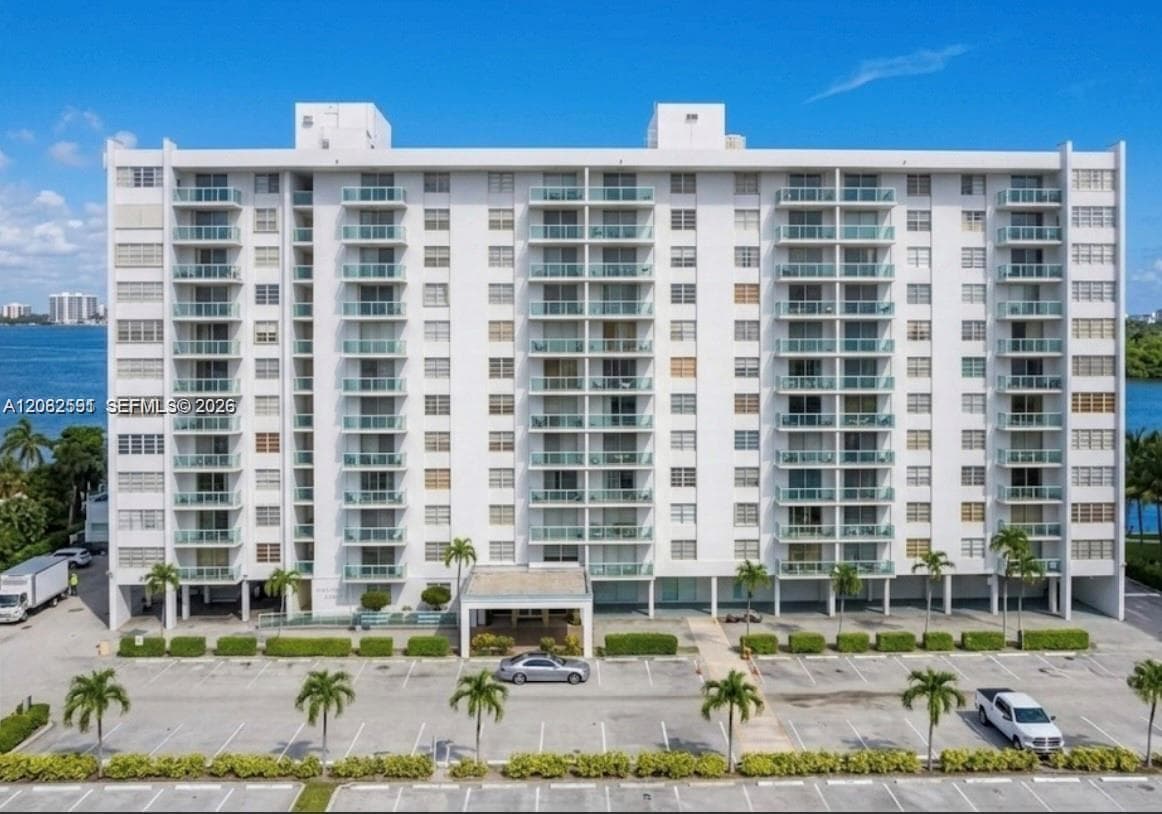 STRATFORD HOUSE CONDO · #402 in North Miami Beach - Photo 35