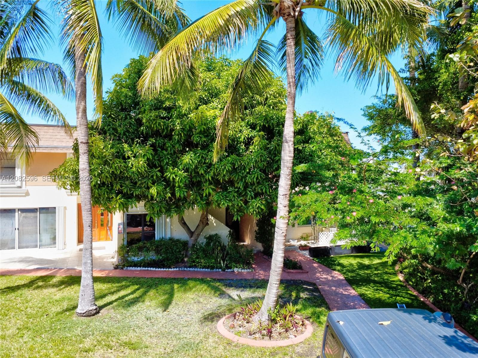 LEEWARD POINT CONDO · #2 in North Miami Beach - Photo 52