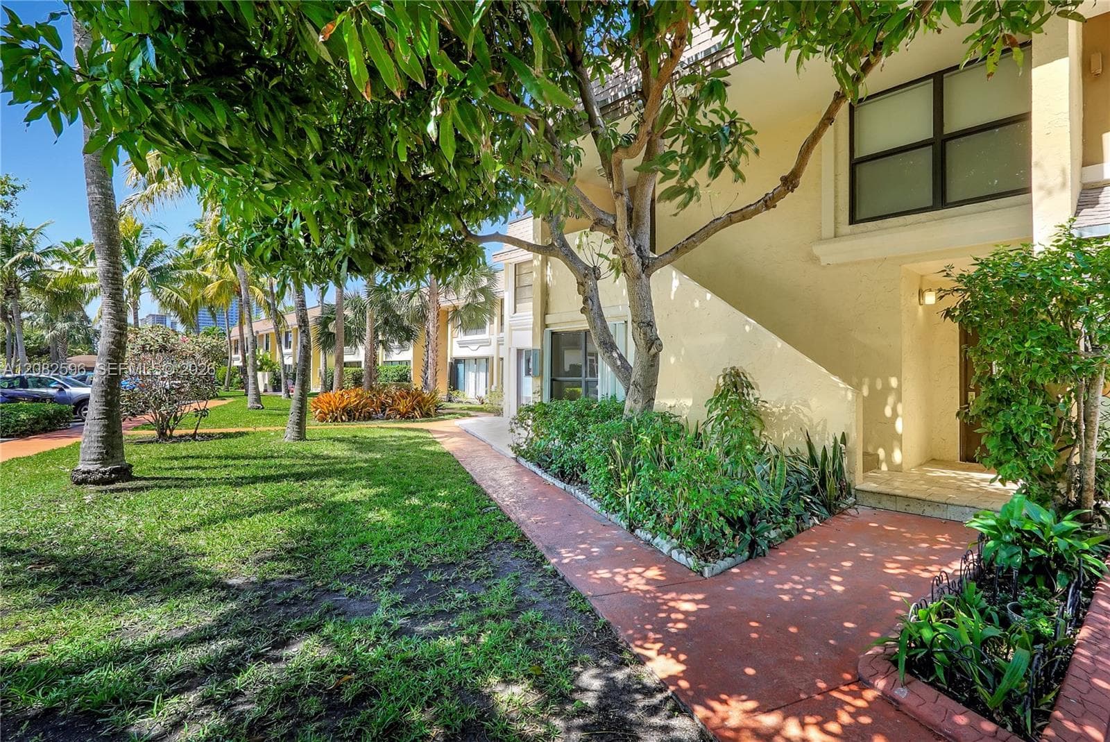 LEEWARD POINT CONDO · #2 in North Miami Beach - Photo 68