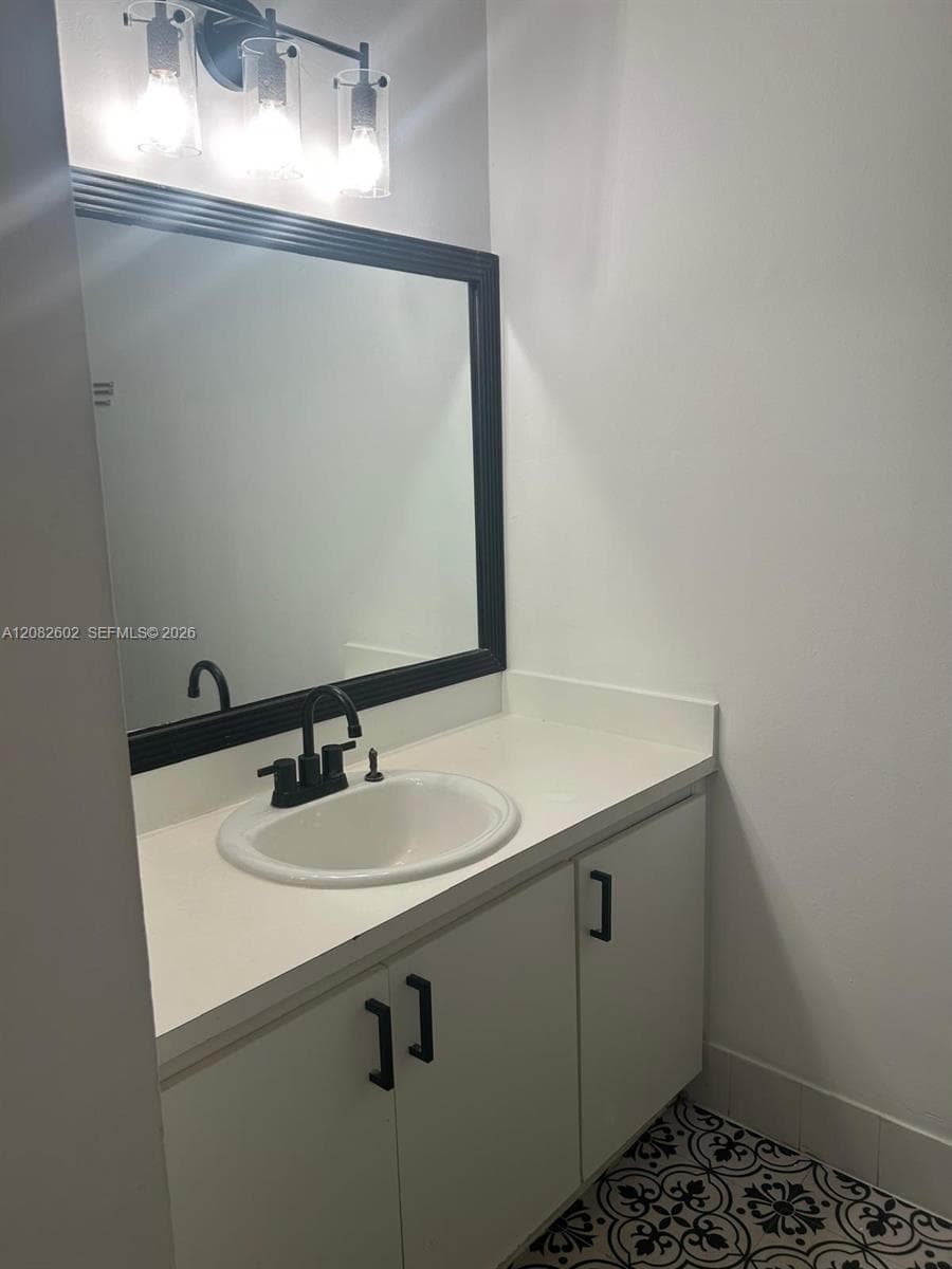 VILLA DORAL CONDO NO 3 · #204 in Doral - Photo 12