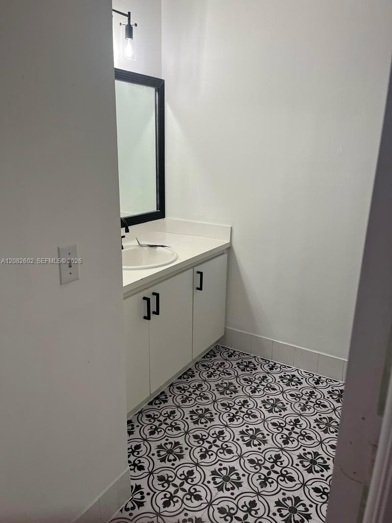 VILLA DORAL CONDO NO 3 · #204 in Doral - Photo 15