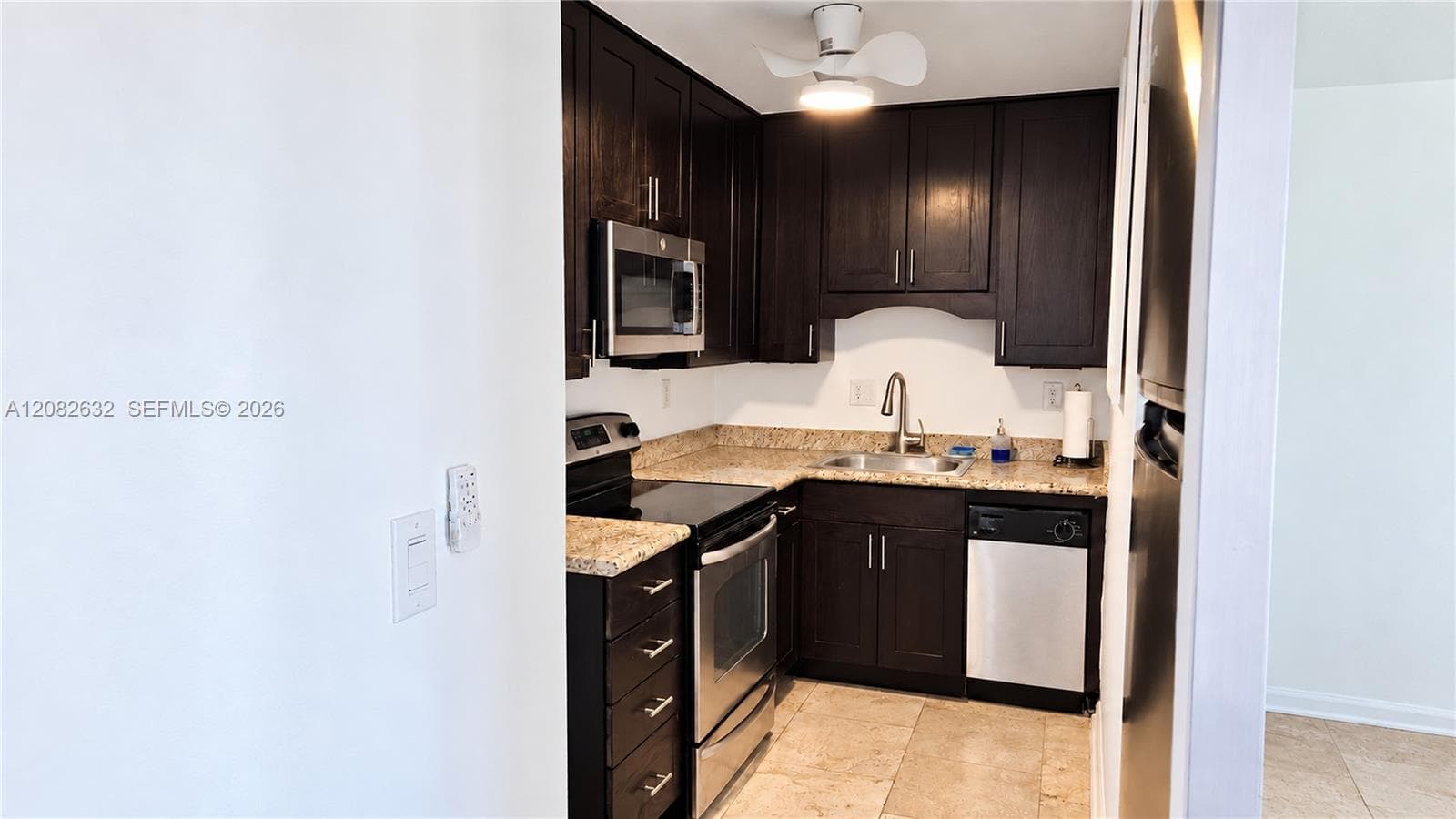 LEISURE HOUSE CONDO · #701 in Fort Lauderdale - Photo 9