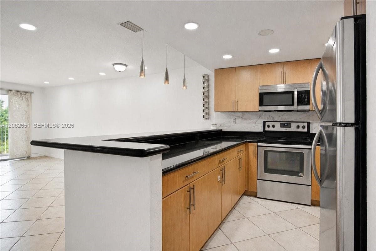 THE NORMANDY CONDO · #303 in Miami Beach - Photo 11