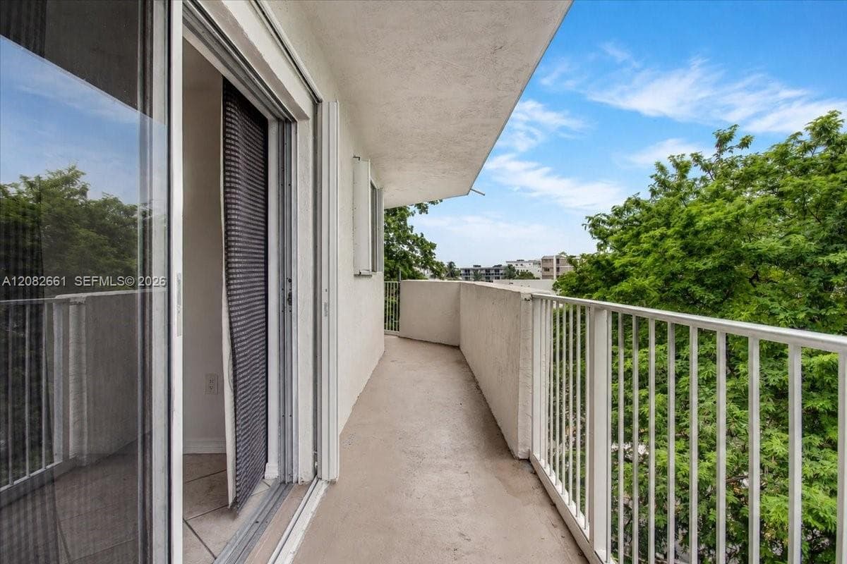 Normandy Condo · #303 in Miami Beach - Photo 4